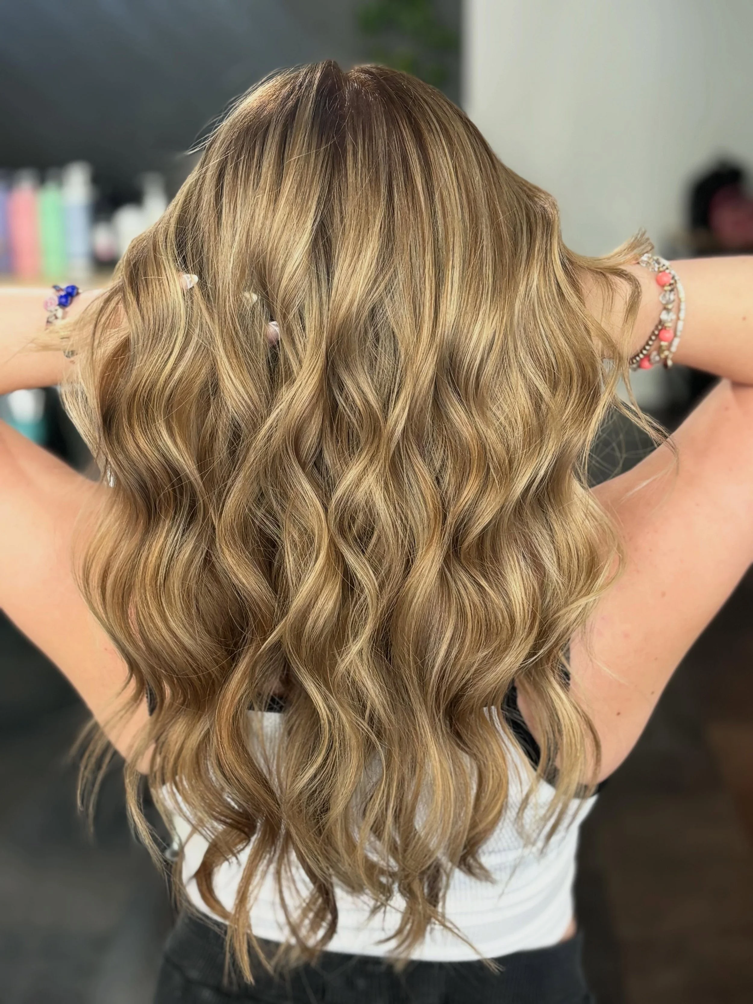Ribbons of gold for summer ☀️ book now with @hhueston2013 to get that golden refresh ✨ #golden #blonde #redken #milbon #amika