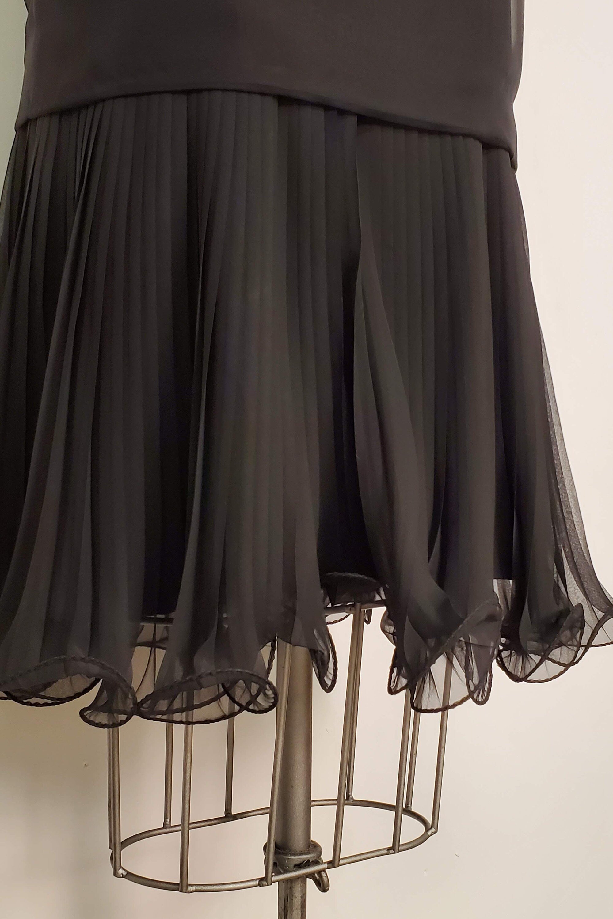 https://i.etsystatic.com/22704871/r/il/ad24b0/3410797809/il_fullxfull.3410797809_6zyb.jpg