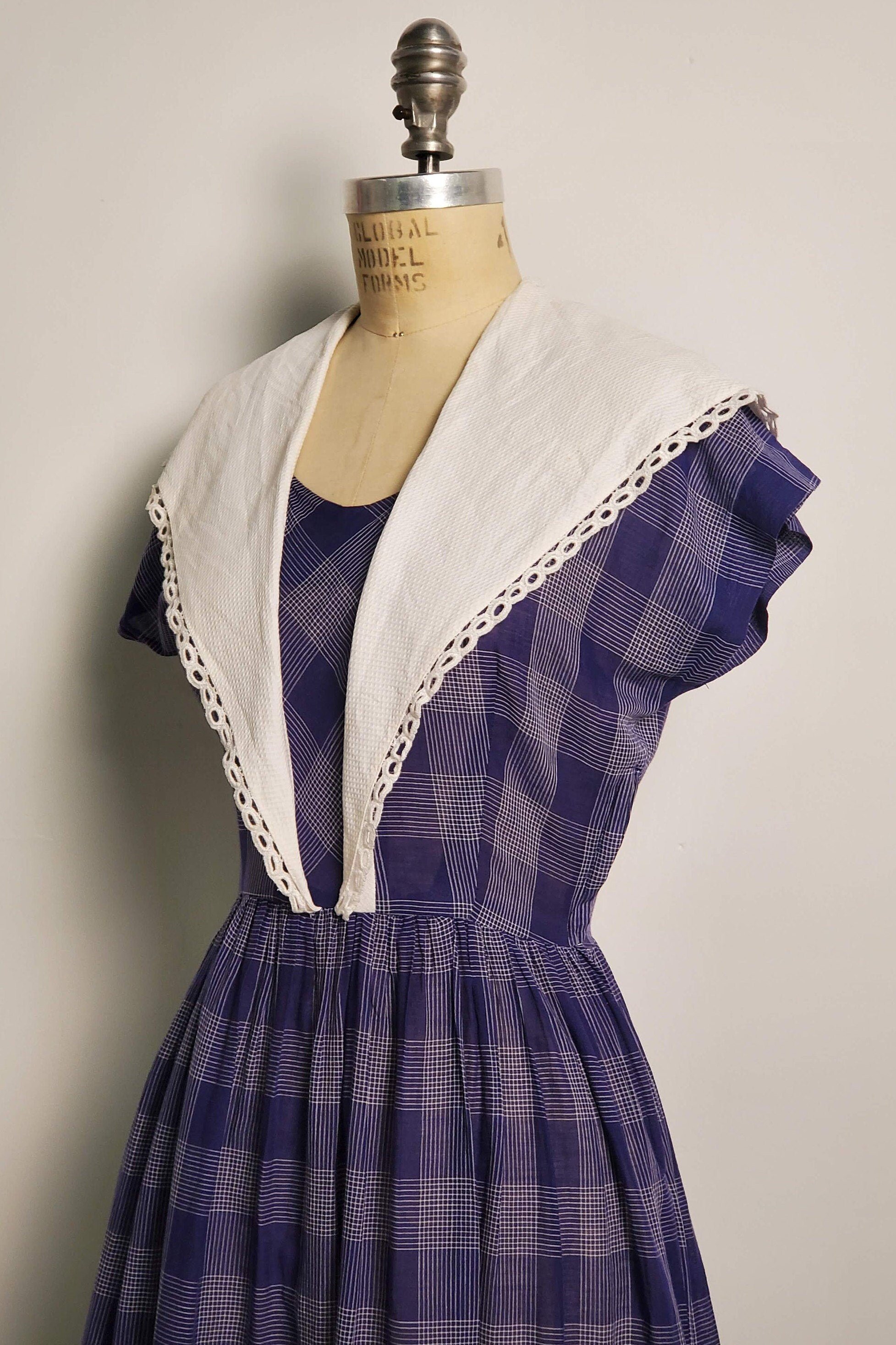 https://i.etsystatic.com/22704871/r/il/c86f6b/2910786864/il_fullxfull.2910786864_d40e.jpg