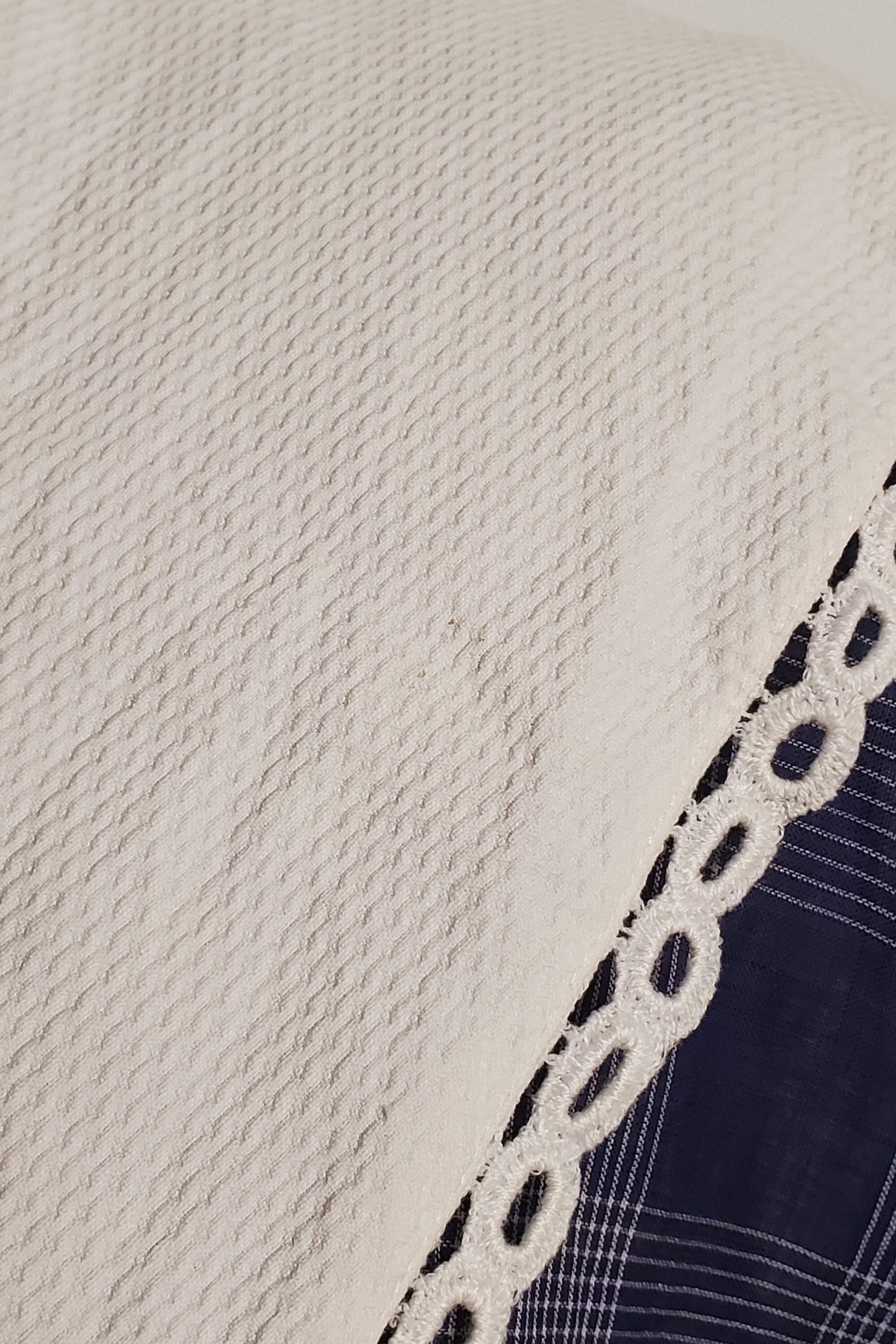 https://i.etsystatic.com/22704871/r/il/65e675/2958503647/il_fullxfull.2958503647_dnb5.jpg