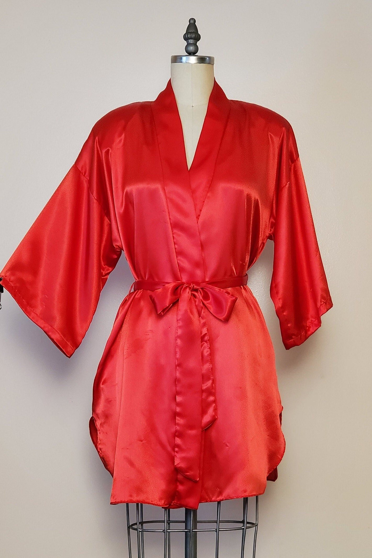 https://i.etsystatic.com/22704871/r/il/3392f3/3963804865/il_fullxfull.3963804865_40jw.jpg