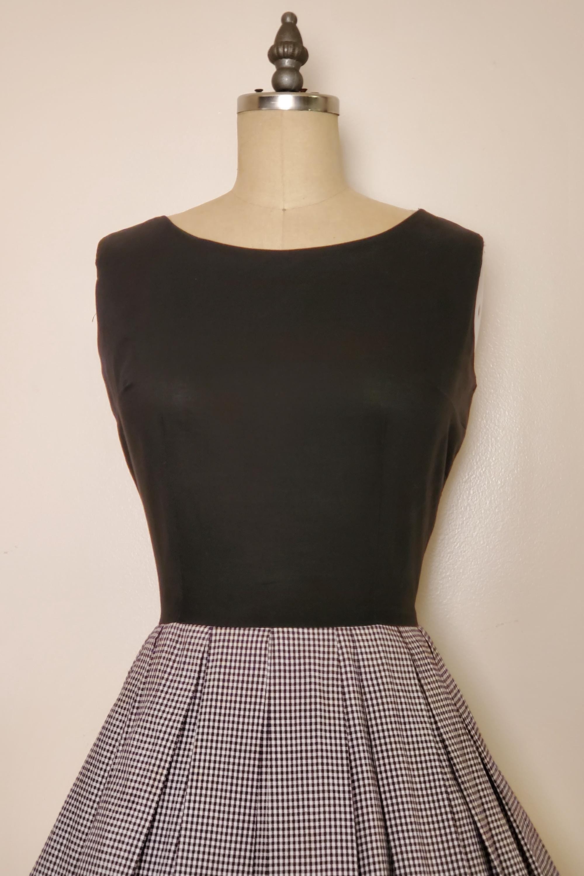 https://i.etsystatic.com/22704871/r/il/9f7a49/6252844417/il_fullxfull.6252844417_rtlq.jpg