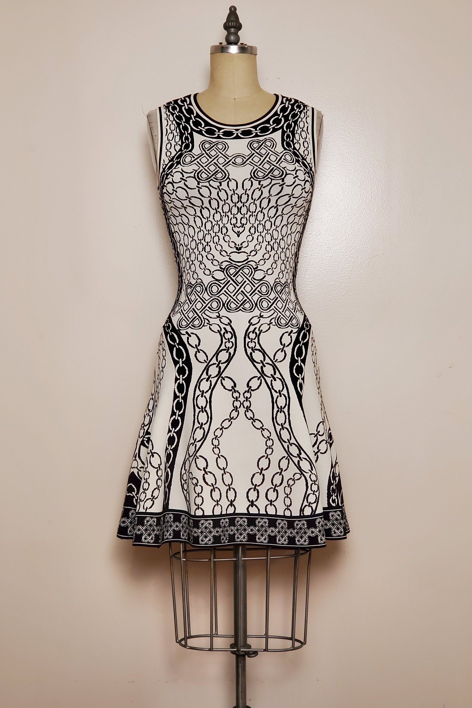 https://i.etsystatic.com/22704871/r/il/7600be/5984314154/il_fullxfull.5984314154_sh80.jpg