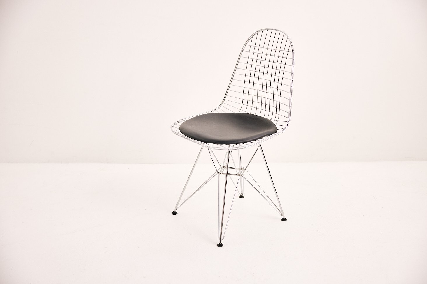 Polished Chrome Eiffel Base Chair