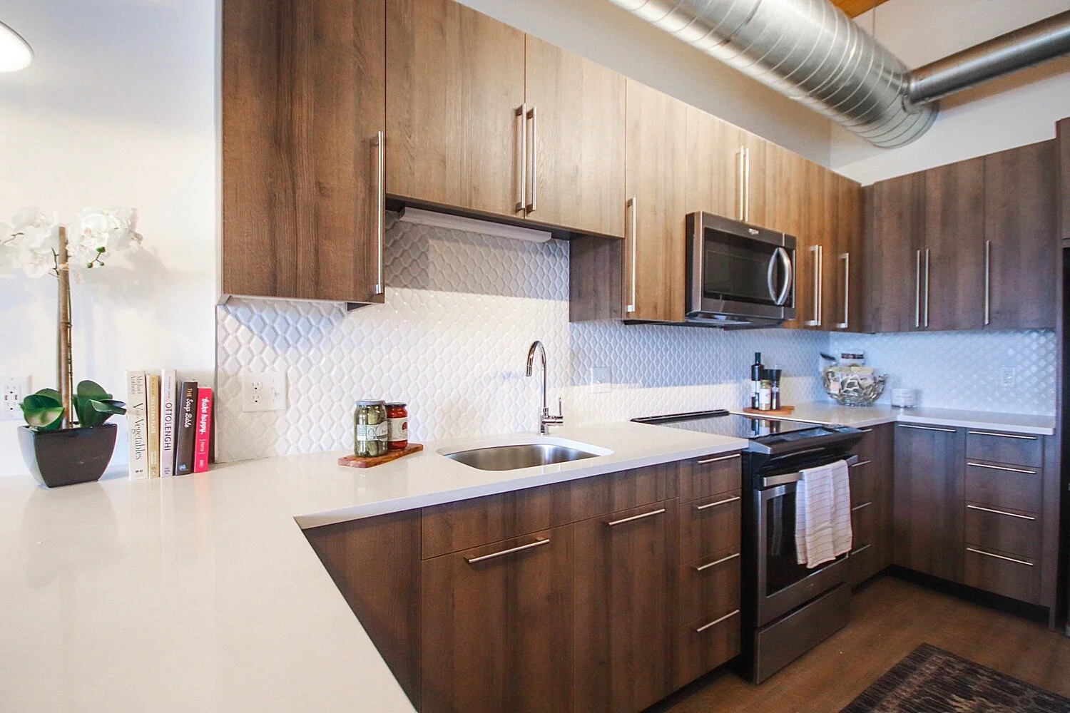 Applicants — Thorndike Exchange