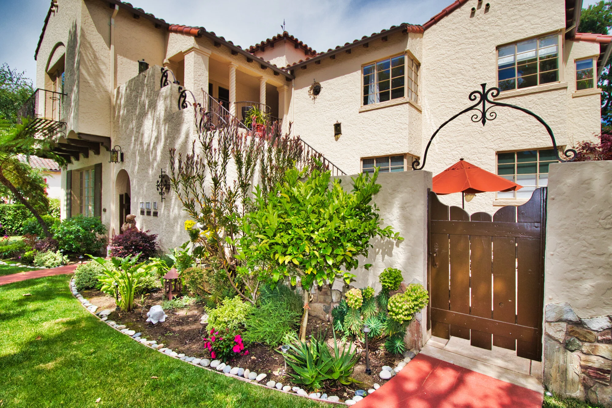 Old World Charm- San Mateo, CA