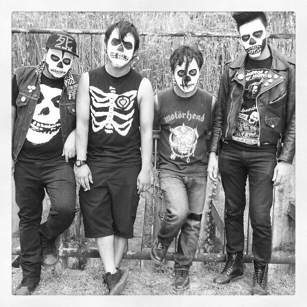 CREPE-O-WEEN! NIGHT #1: HARRY & THE HITMEN as NO DOUBT, THE OOO-MAUS as THE CRAMPS, COLD WATER LAW FIRM as THE BUZZCOCKS, BOUNCE HOUSE as THE POLICE, THURSDAY OCTOBER 30 @ 8PM, $20