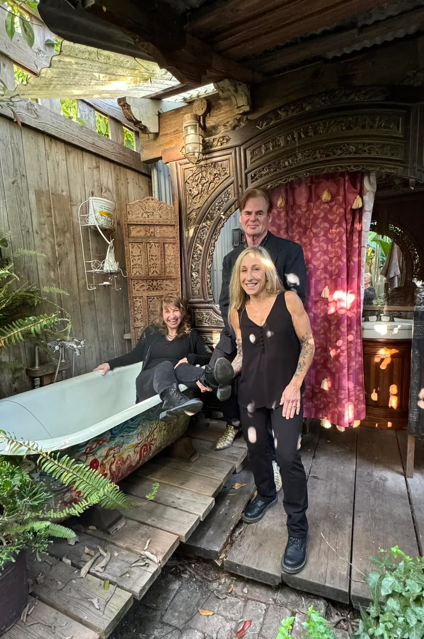 BUFFALO BLUES TRIO, SATURDAY SEPTEMBER 6 FROM 11AM TO 1PM ON THE GARDEN STAGE, FREE SHOW!