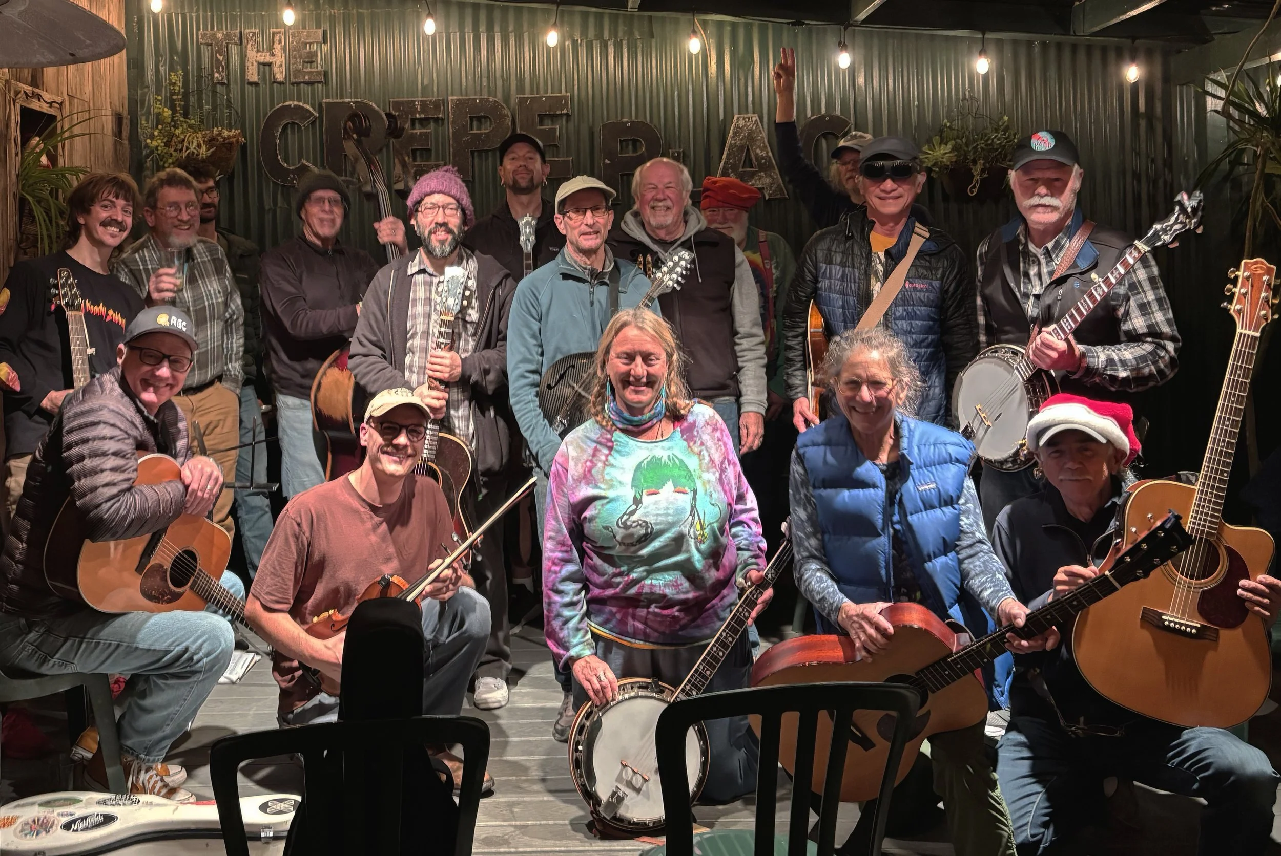 BLUEGRASS JAM ON THE GARDEN STAGE, MONDAY JANUARY 19 FROM 5 TO 7PM, FREE!