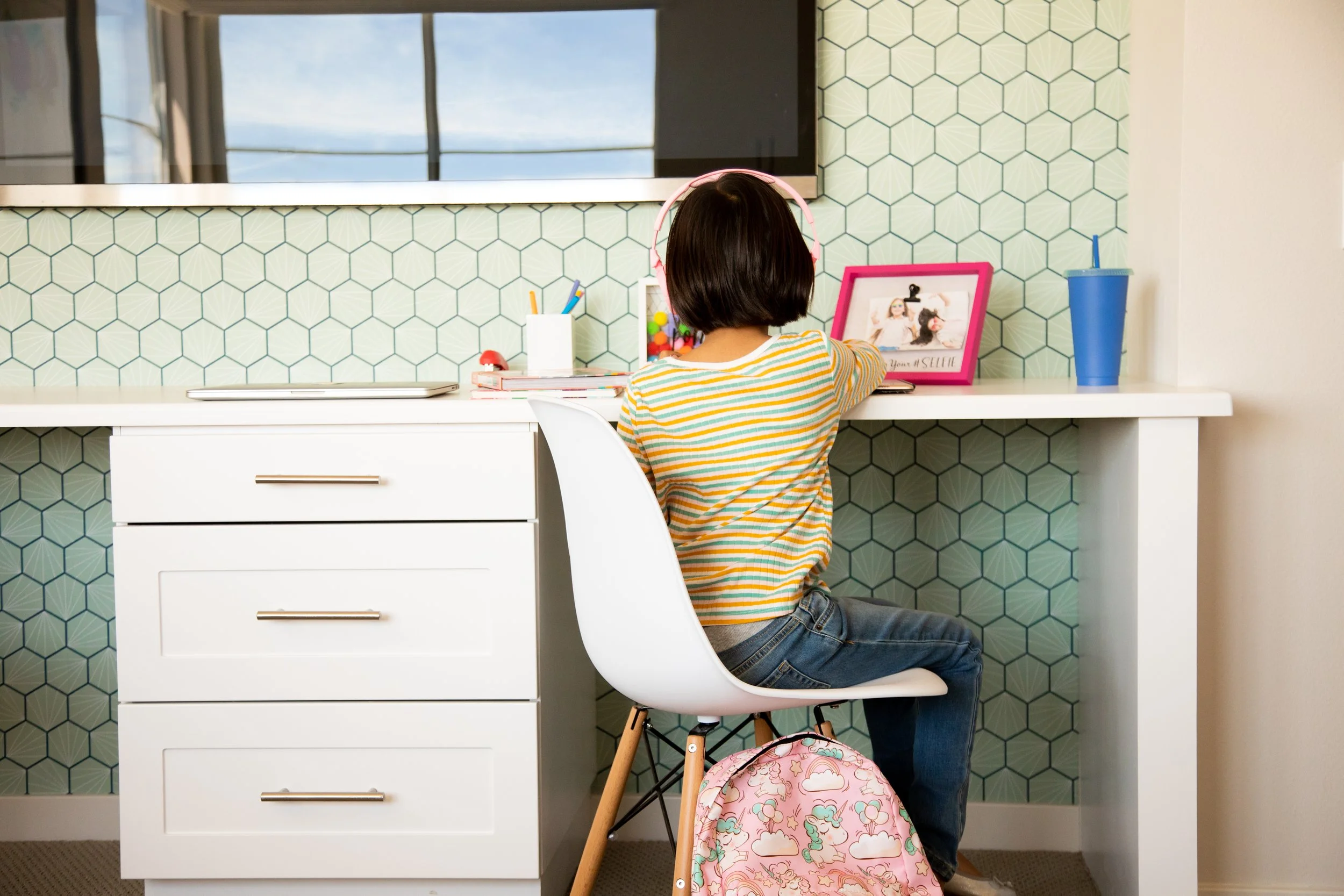 GirlatDesk.jpg