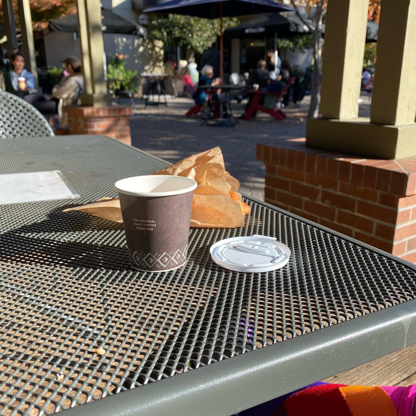 My favorite coffee stop, hands down. Recovery rides are very under rated. Slow down, breathe, take it in, let the world settle, if only for a moment. #serenitynow #recoveryridesrock #myfavoriteride #almondcroissant #coffee #playbikes #bikelife #still