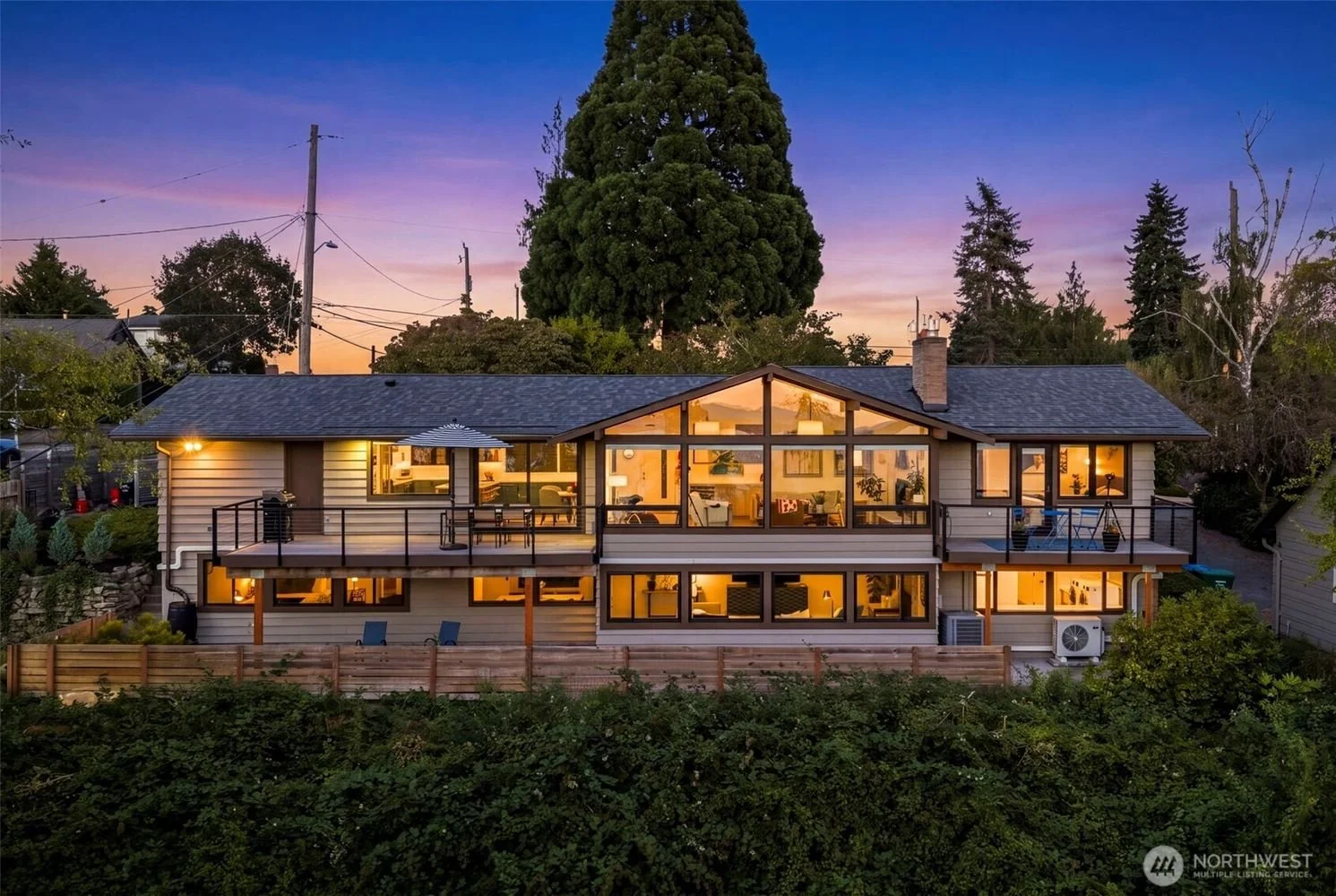 Represented Buyer | West Seattle | $2,000,000