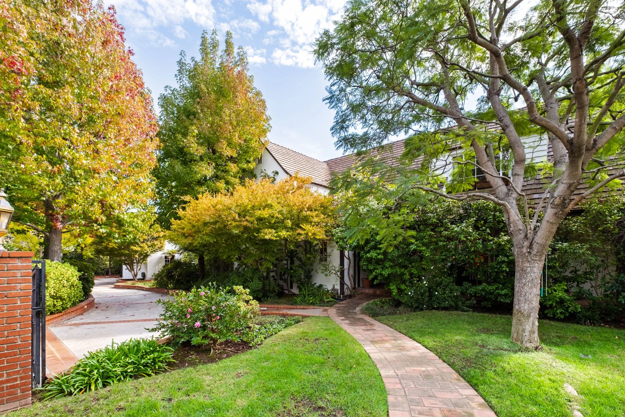 456 N Bristol Ave | Brentwood Park 