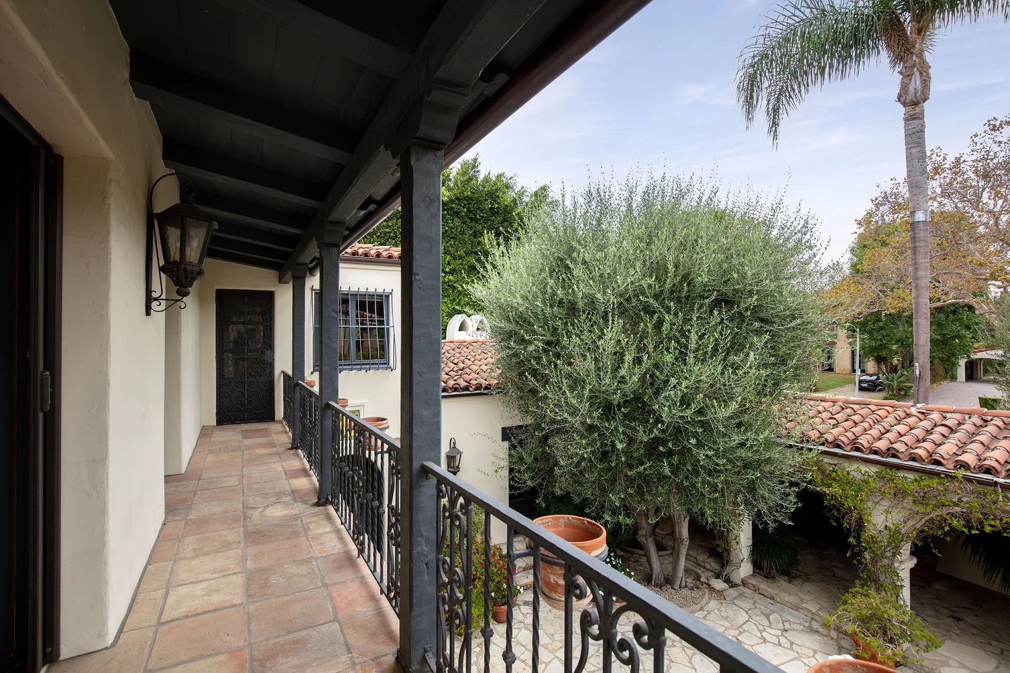 25-walden-balcony.jpg