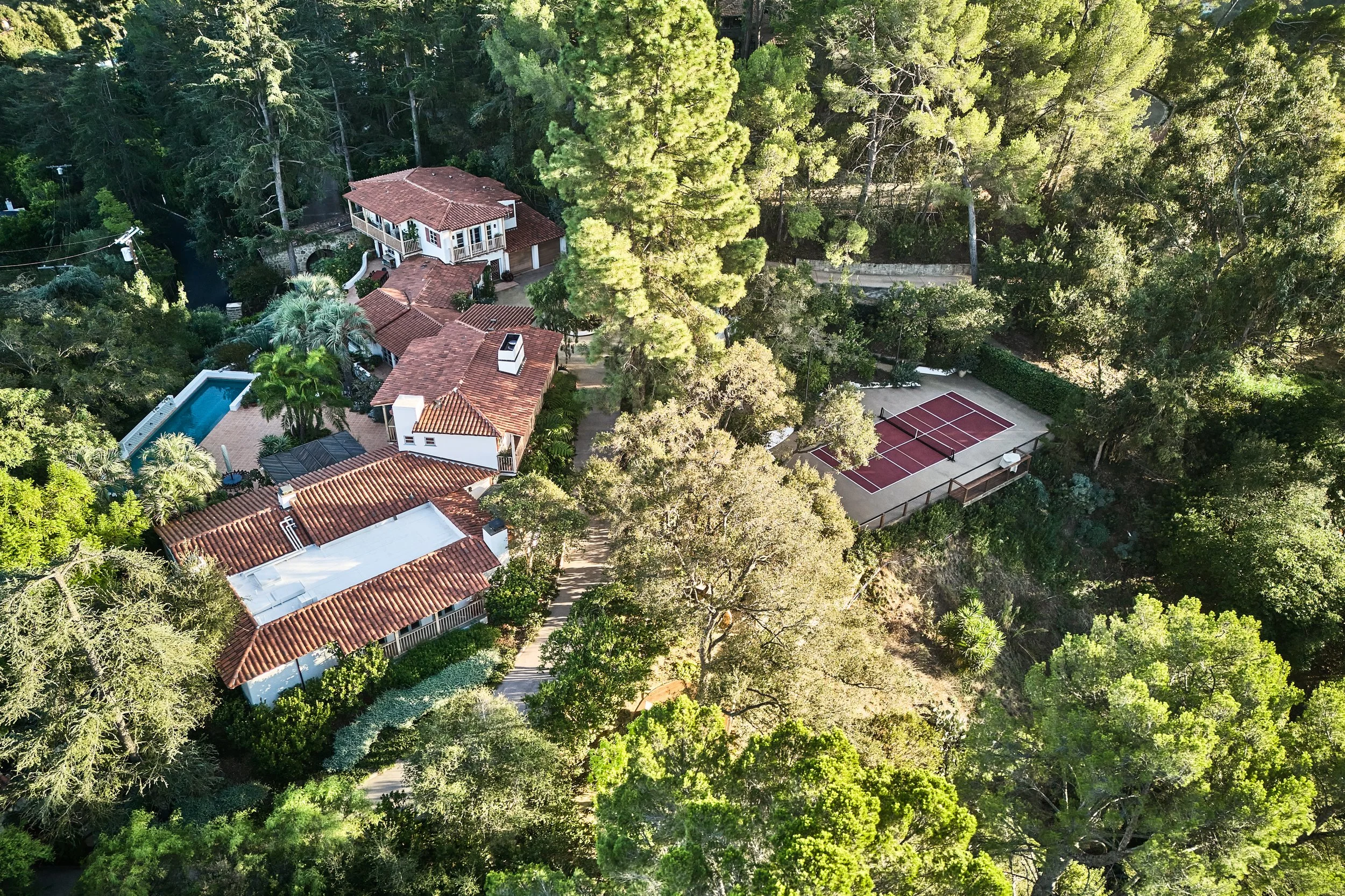 DJI_20261020202354_0248_D.jpg