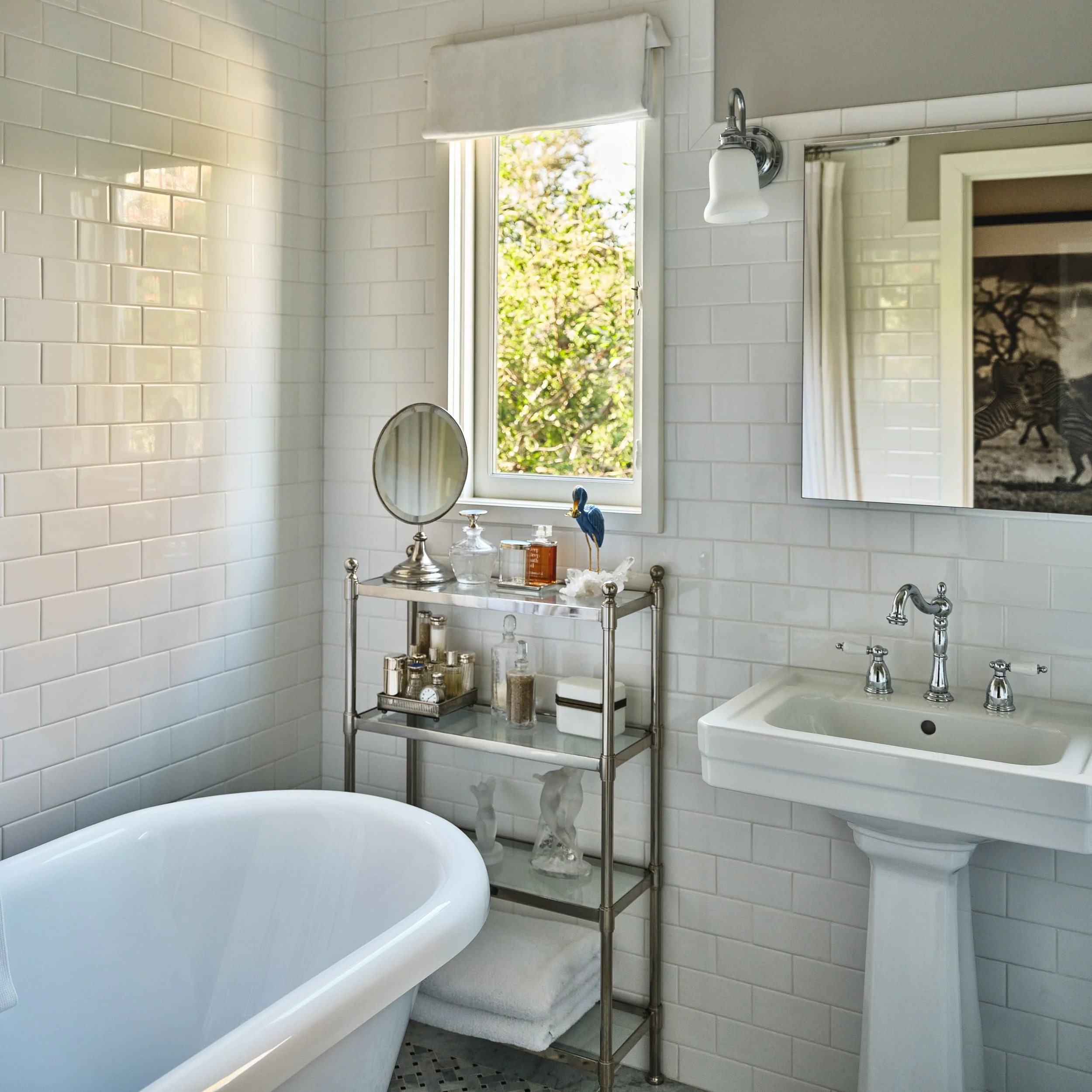 130 N Bristol31202.jpg