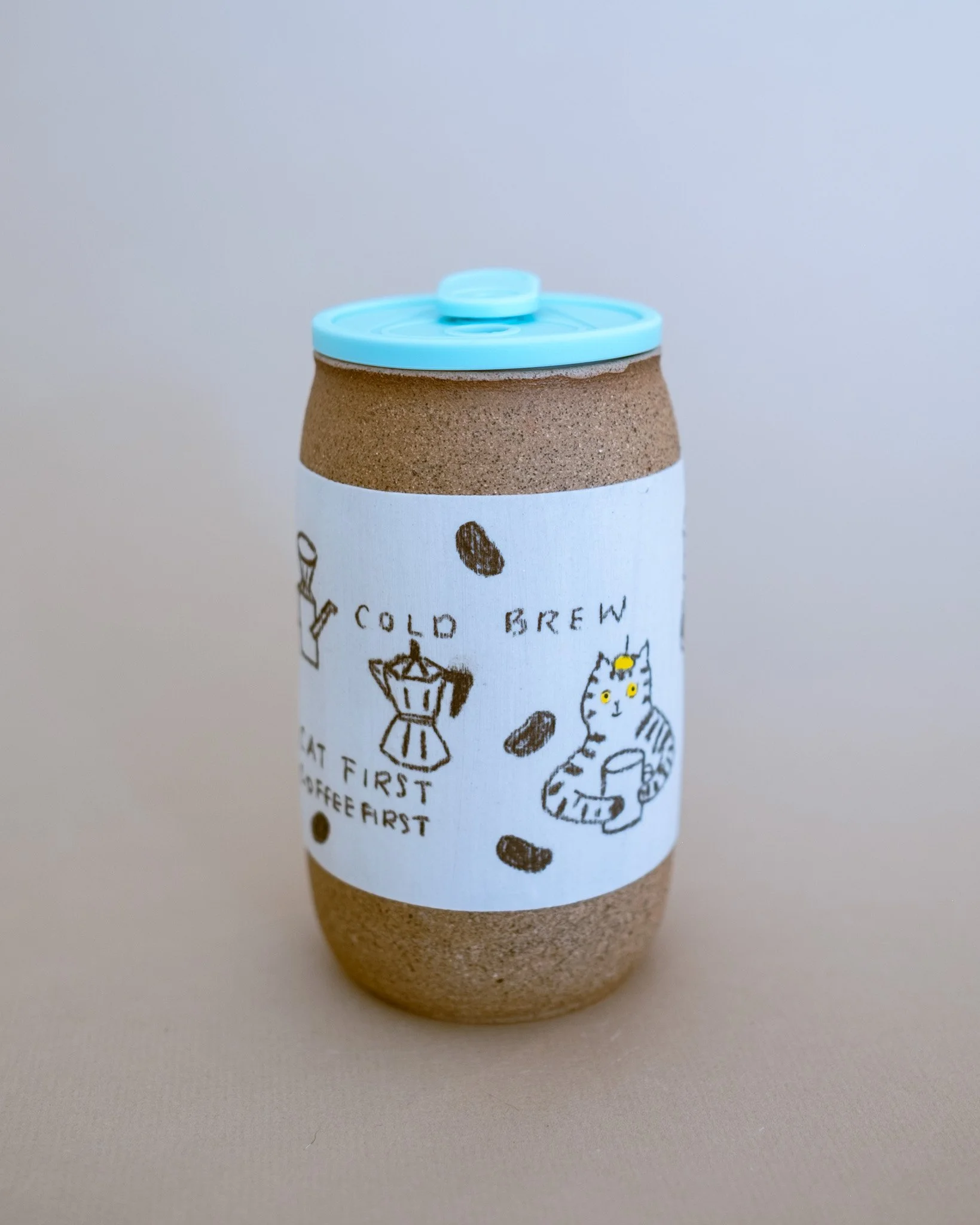 Cat Togo "Can" _ Cat First, Coffee First 1