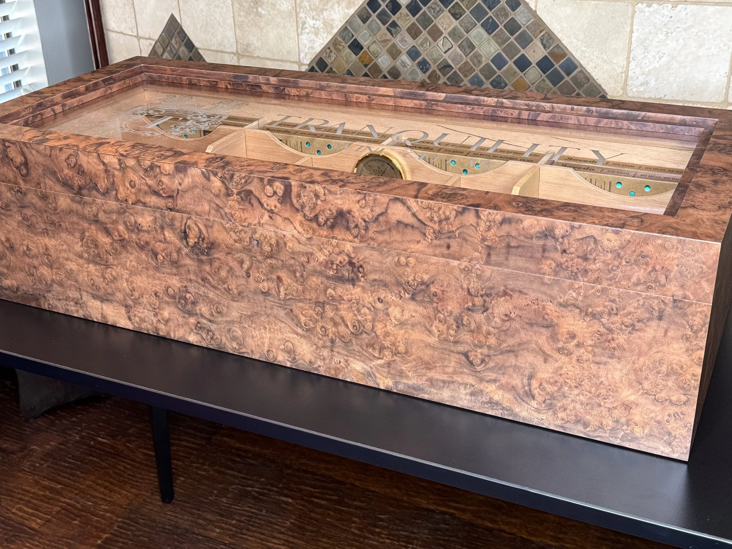 centient-luxury-walnut-burl-museum-glass-humidor-front.jpg