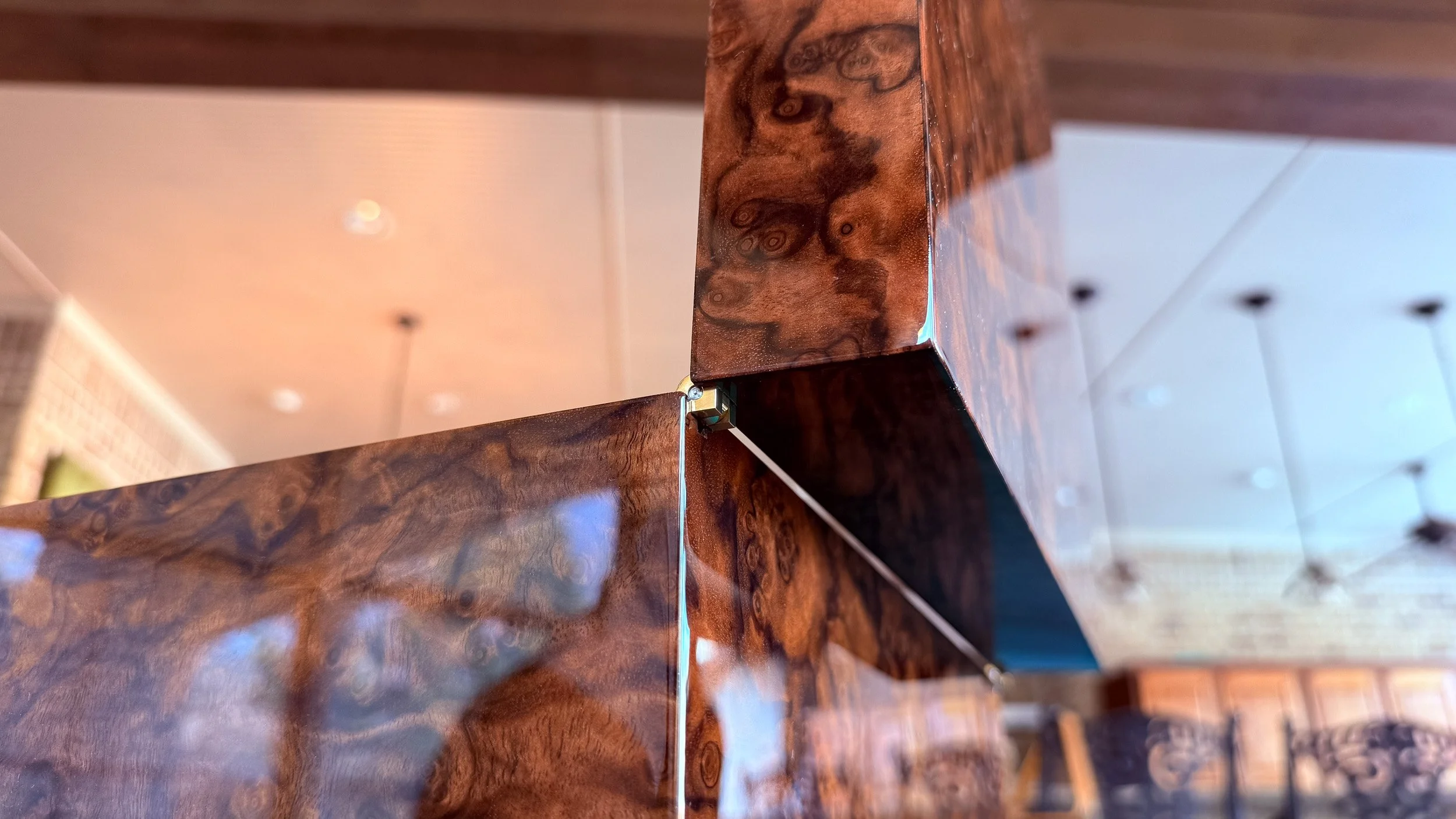 centient-luxury-walnut-burl-humidor-open-lid-rear-angle.jpg