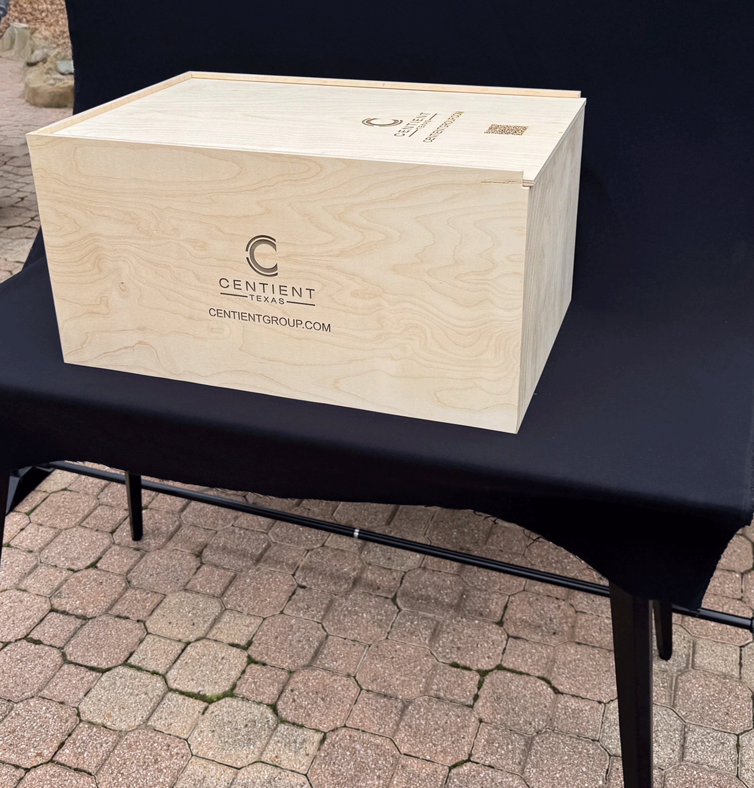 centient-luxury-shipping-box.gif