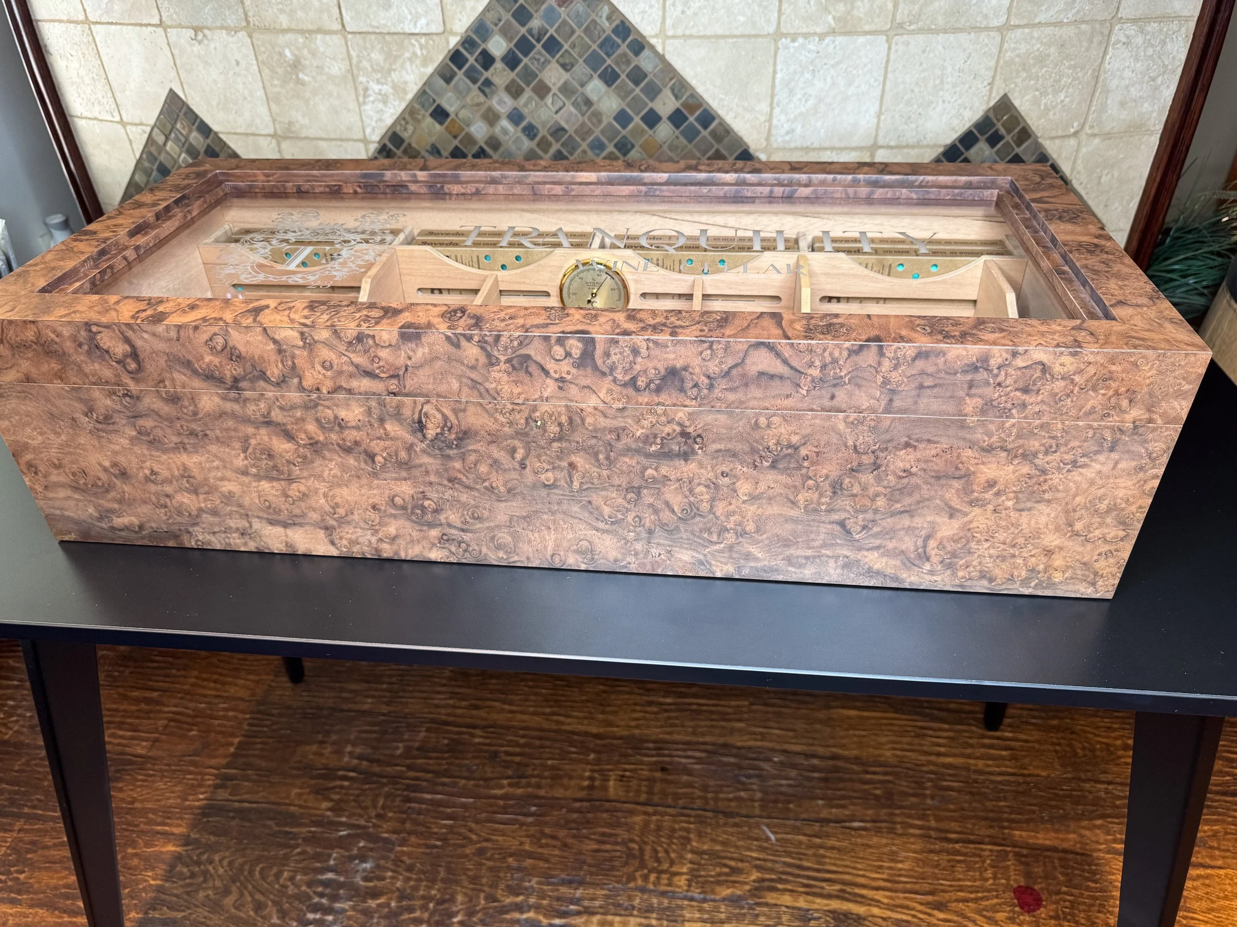 centient-luxury-walnut-burl-museum-glass-humidor-closed-front.jpg
