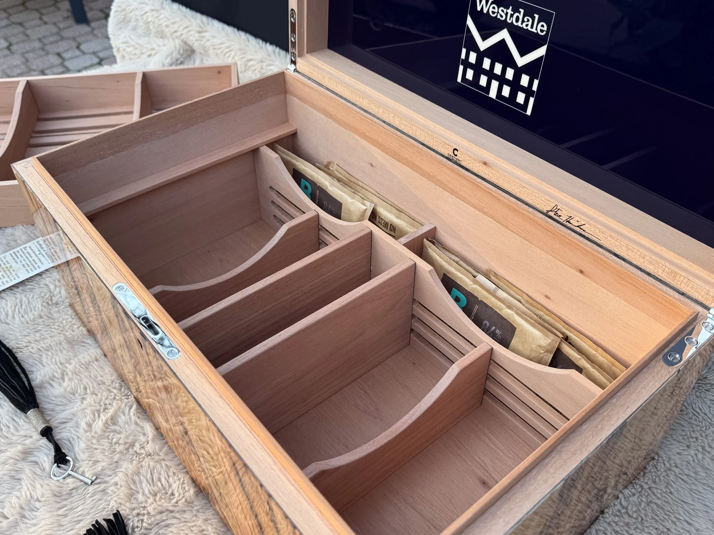 centient-luxury-bethlehem-olivewood-humidor-interior-base-with-dividers.jpg