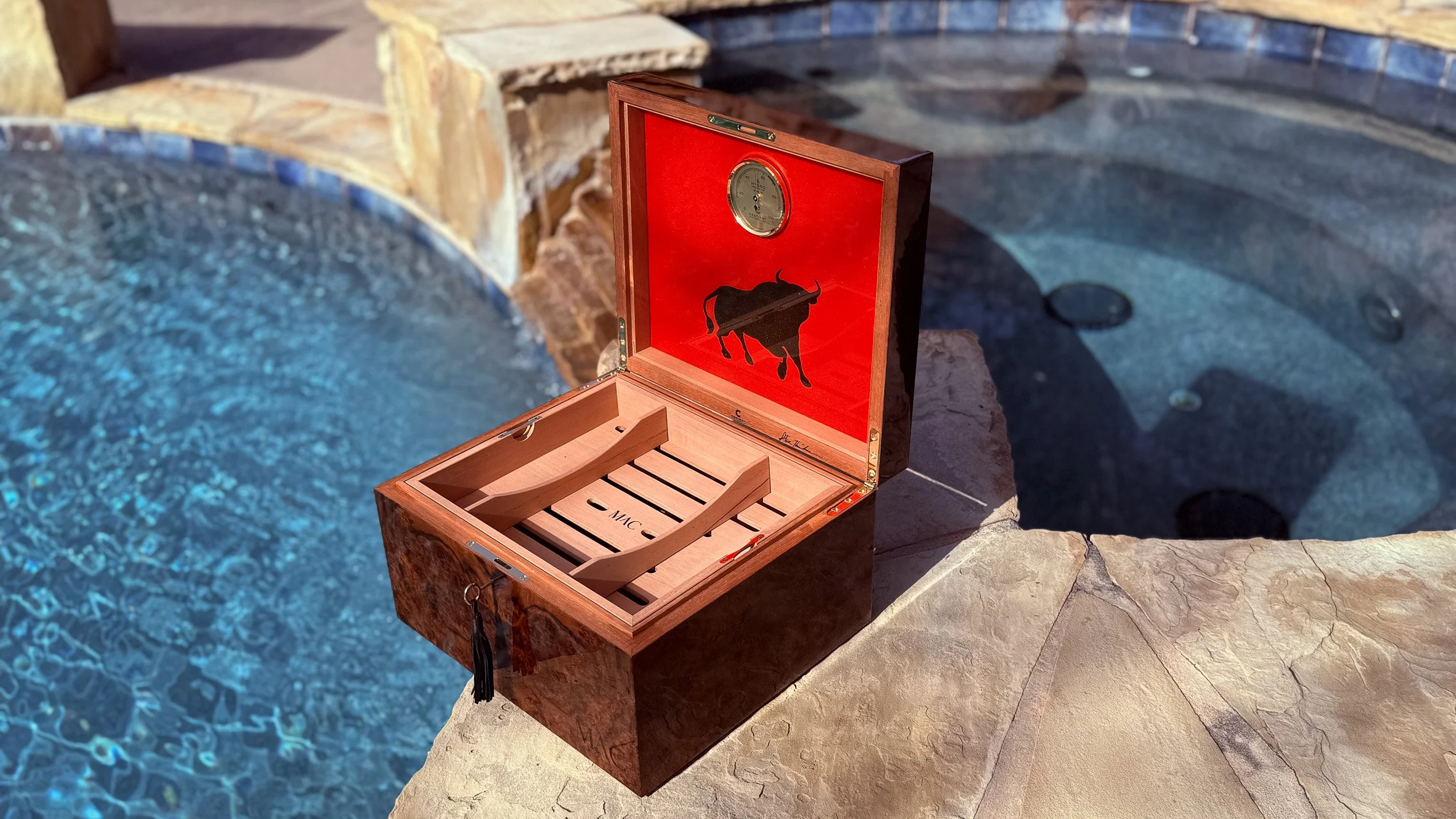 centient-luxury-walnut-burl-humidor-open-lid-bull-silhouette-top-angle.jpg