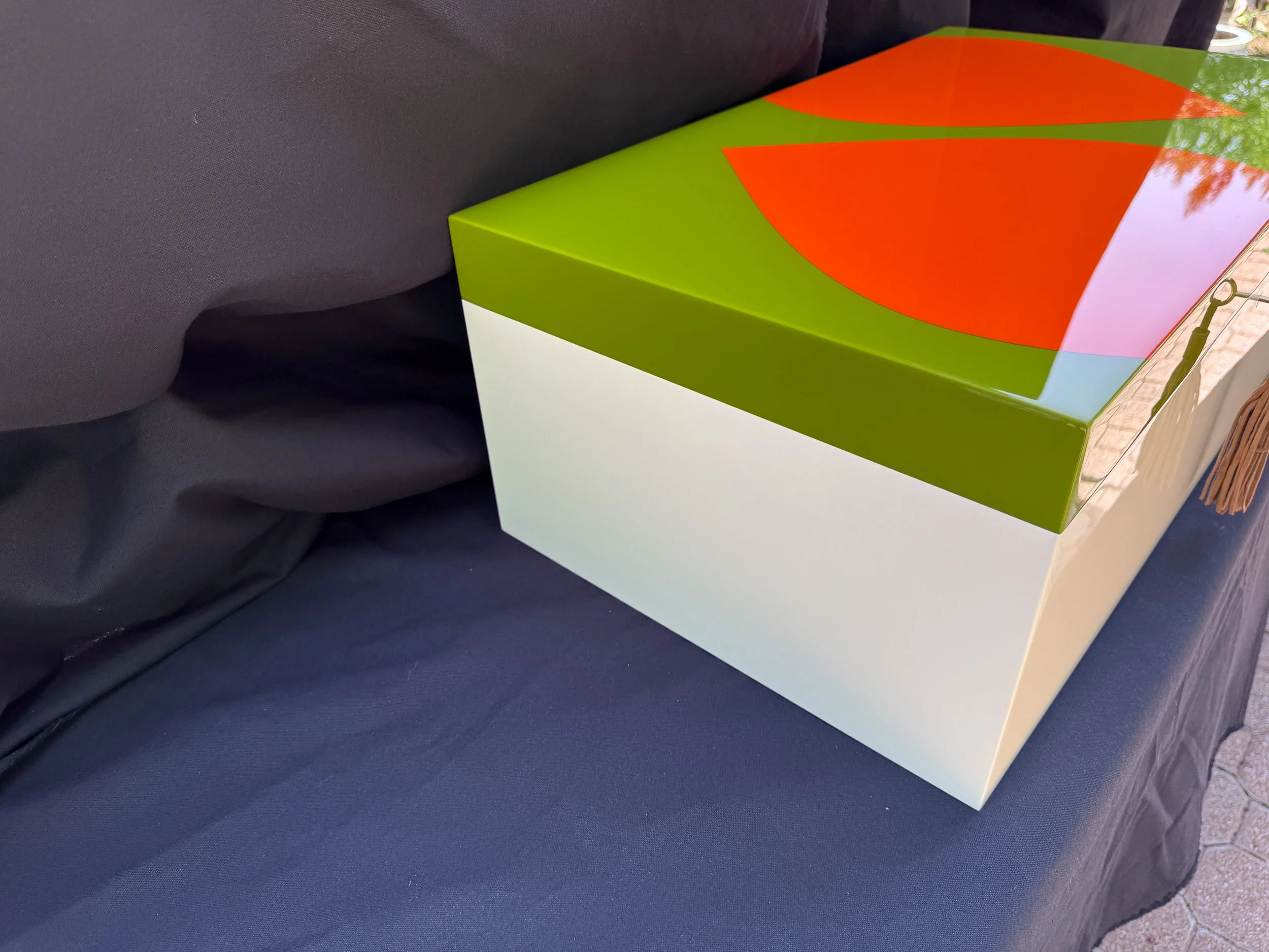 centient-luxury-avocado-green-orange-art-deco-humidor-side-angle.jpg