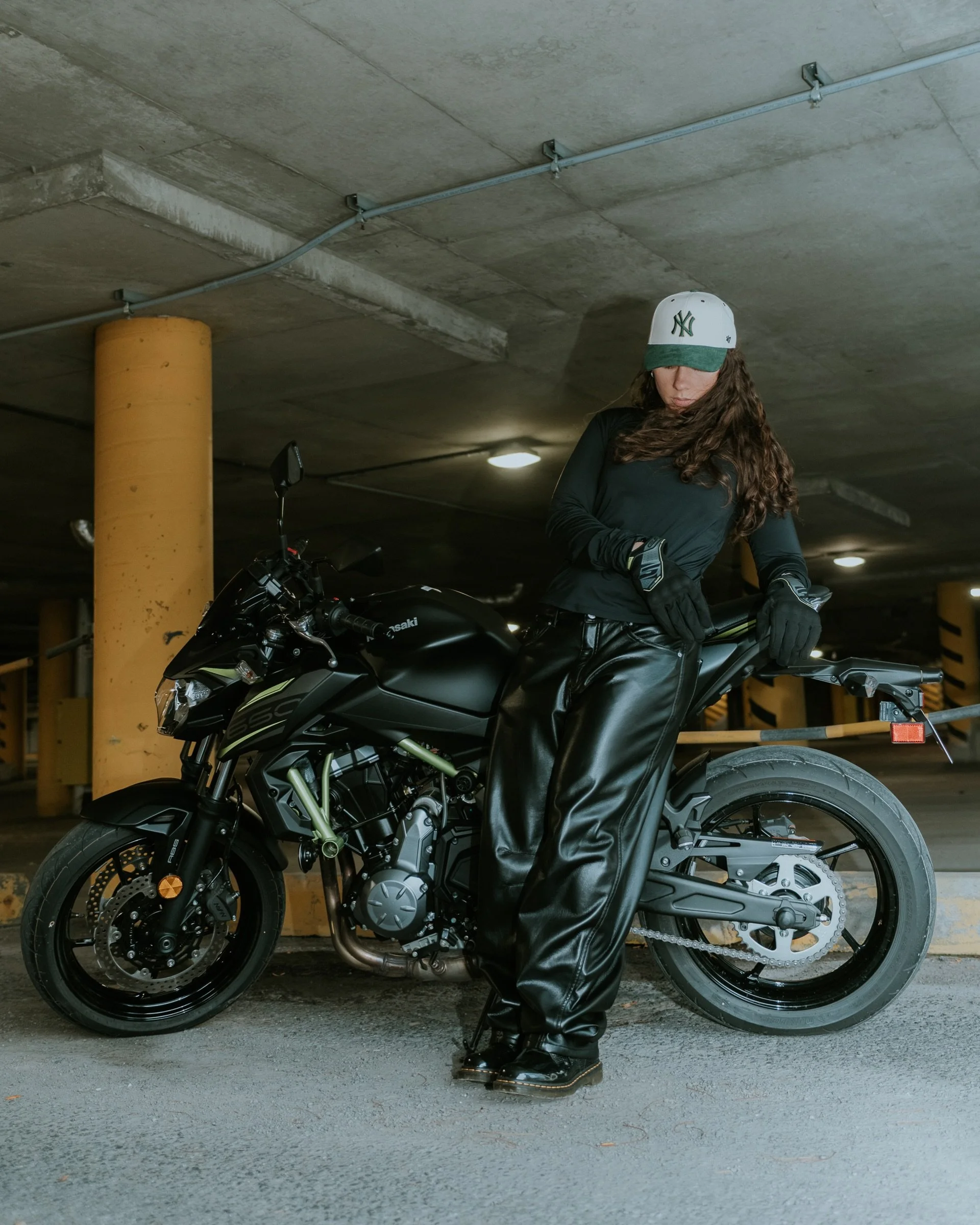 Amarda on digital (part 2) 🌕

#montrealphotographer #mtlphotographer #montreal #kawasaki #biker