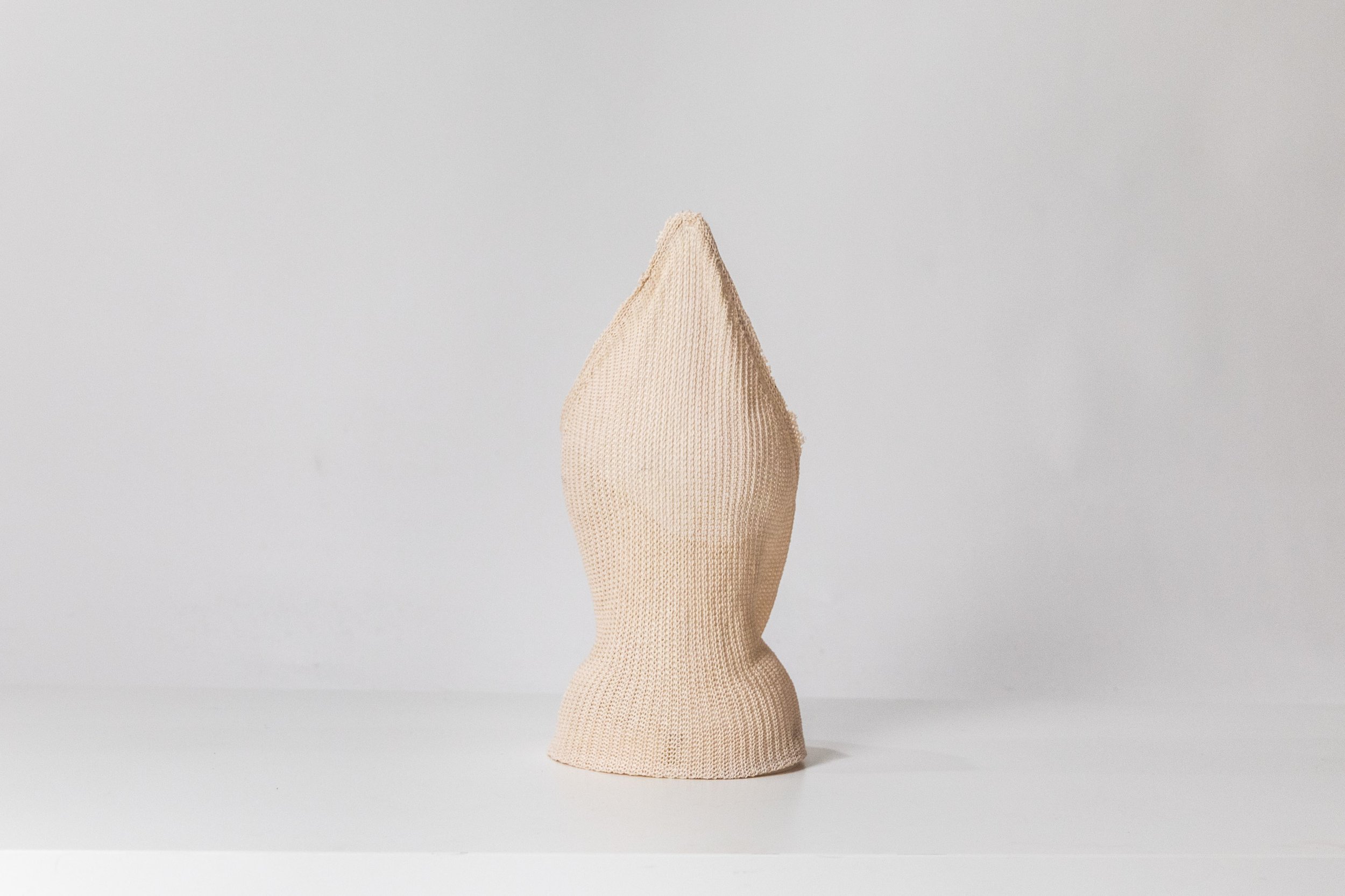 CaraHuato_WhiteOpen_2025_KnitBioplastic_15.875cm _£375.jpg