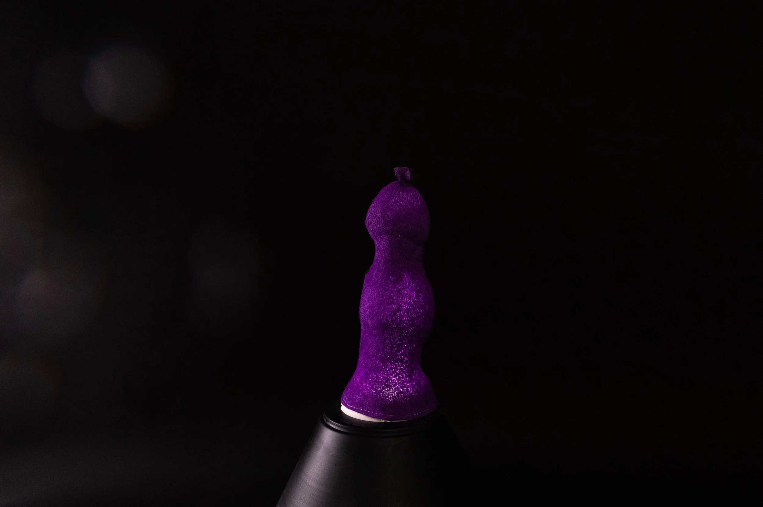 CaraHuato_GrapeBoubles_2025_KnitBioplastic_ON_15.875cm _£375.jpg