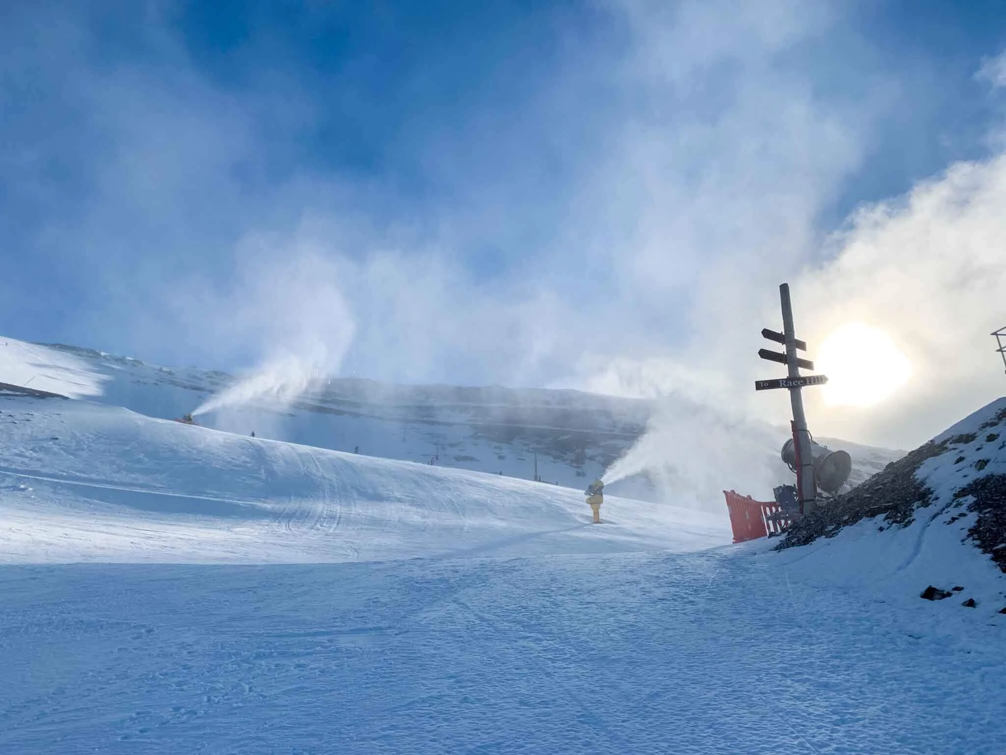 mt-hutt-ski-resort-snow-making.jpg