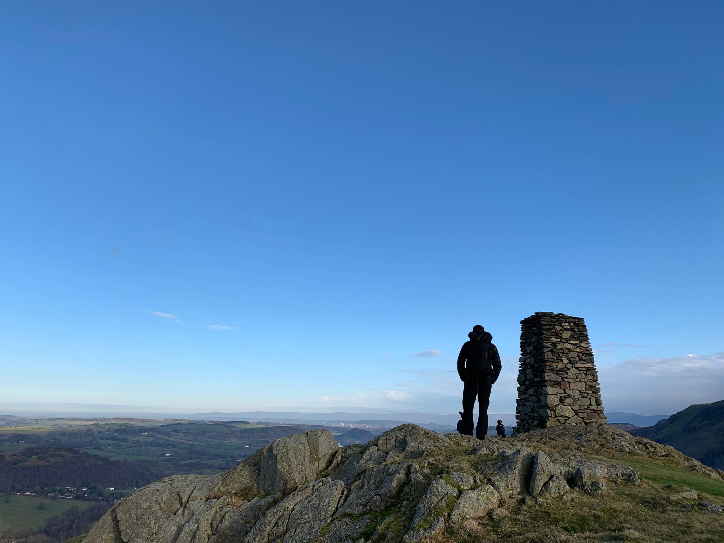 hallin-fell-obilisk.jpg