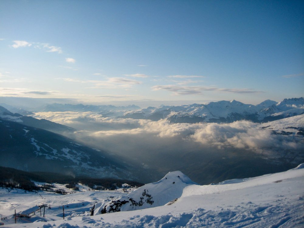 les-arc-ski-resort-view.JPG