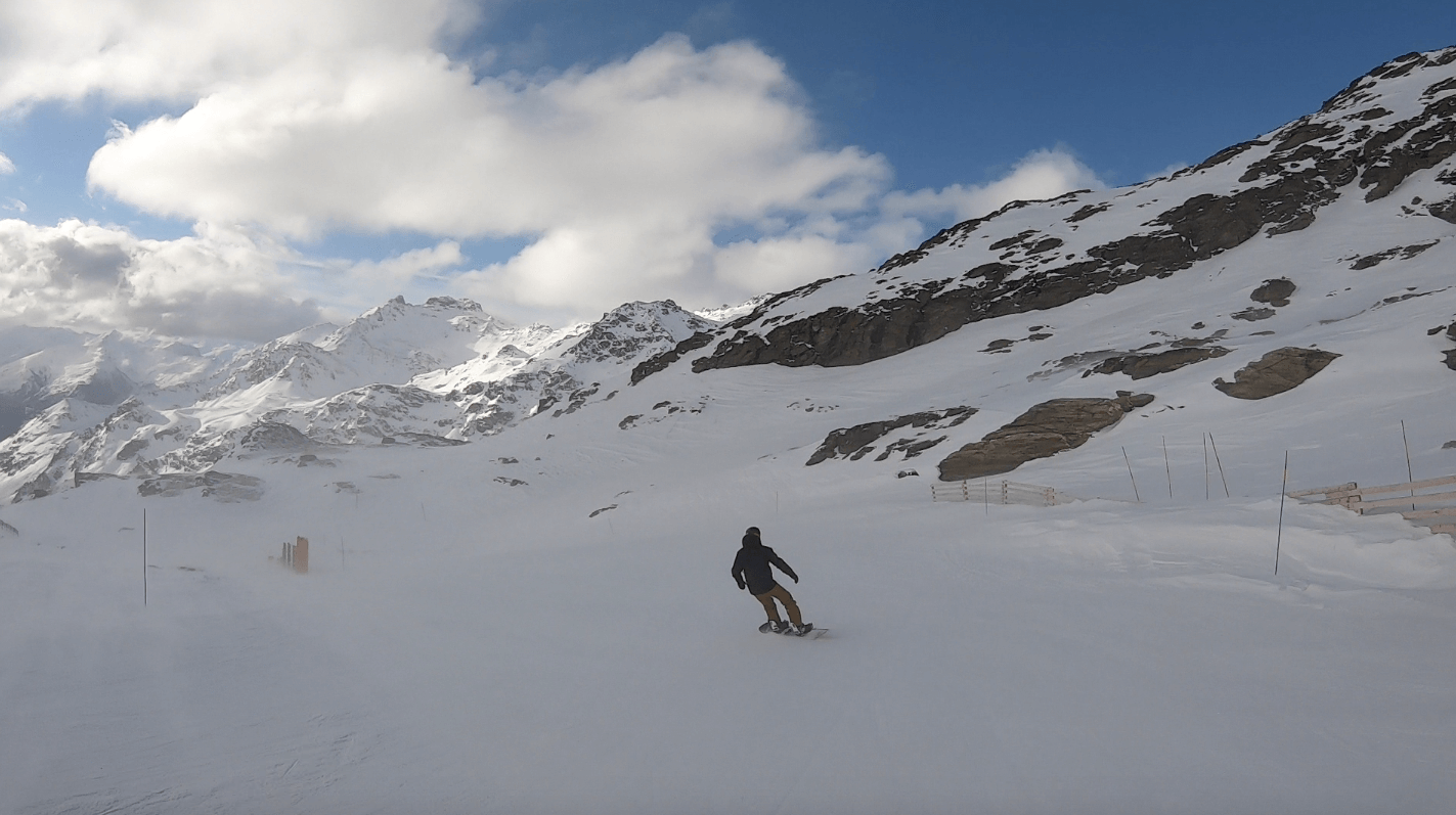 snowboarding-orelle0ski-resort.png