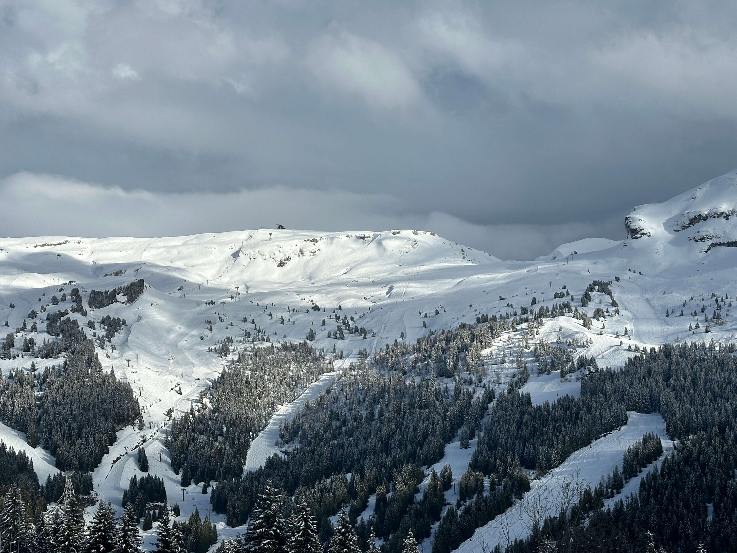 flaine-ski-resort-grand-massif.JPG