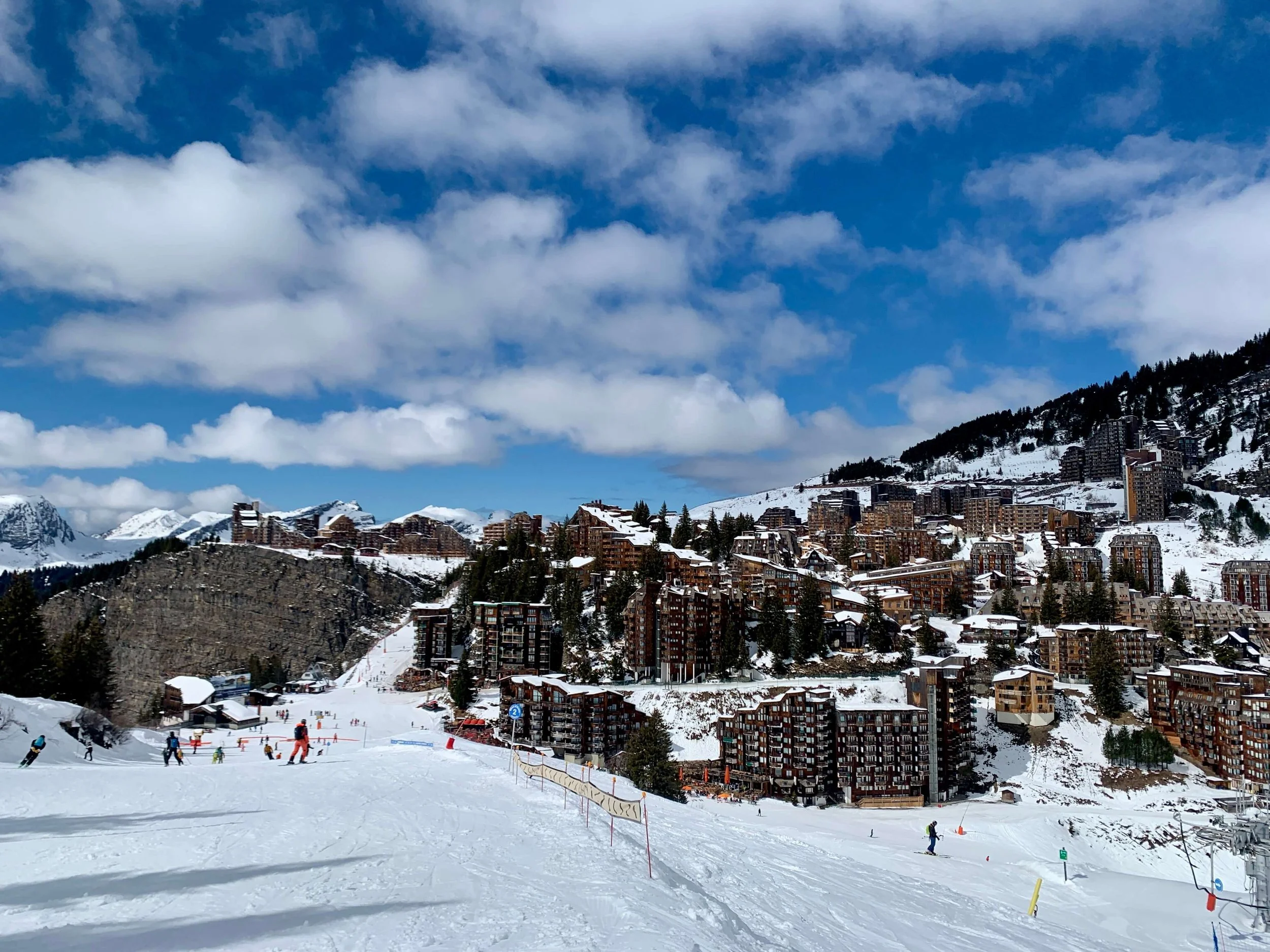 avoriaz-village-portes-du-soleil.JPG