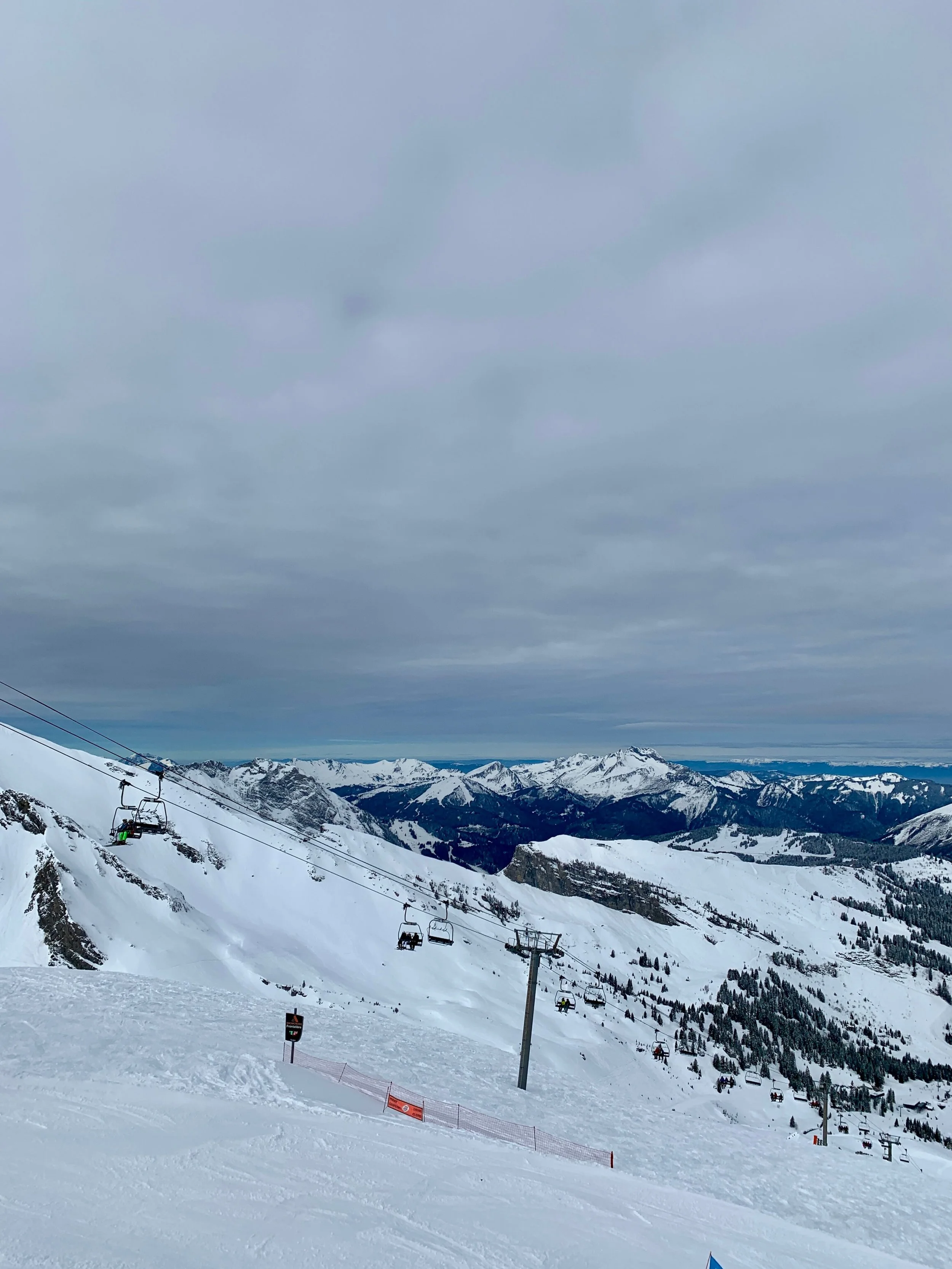 ski-resort-portes-du-soleil.JPG