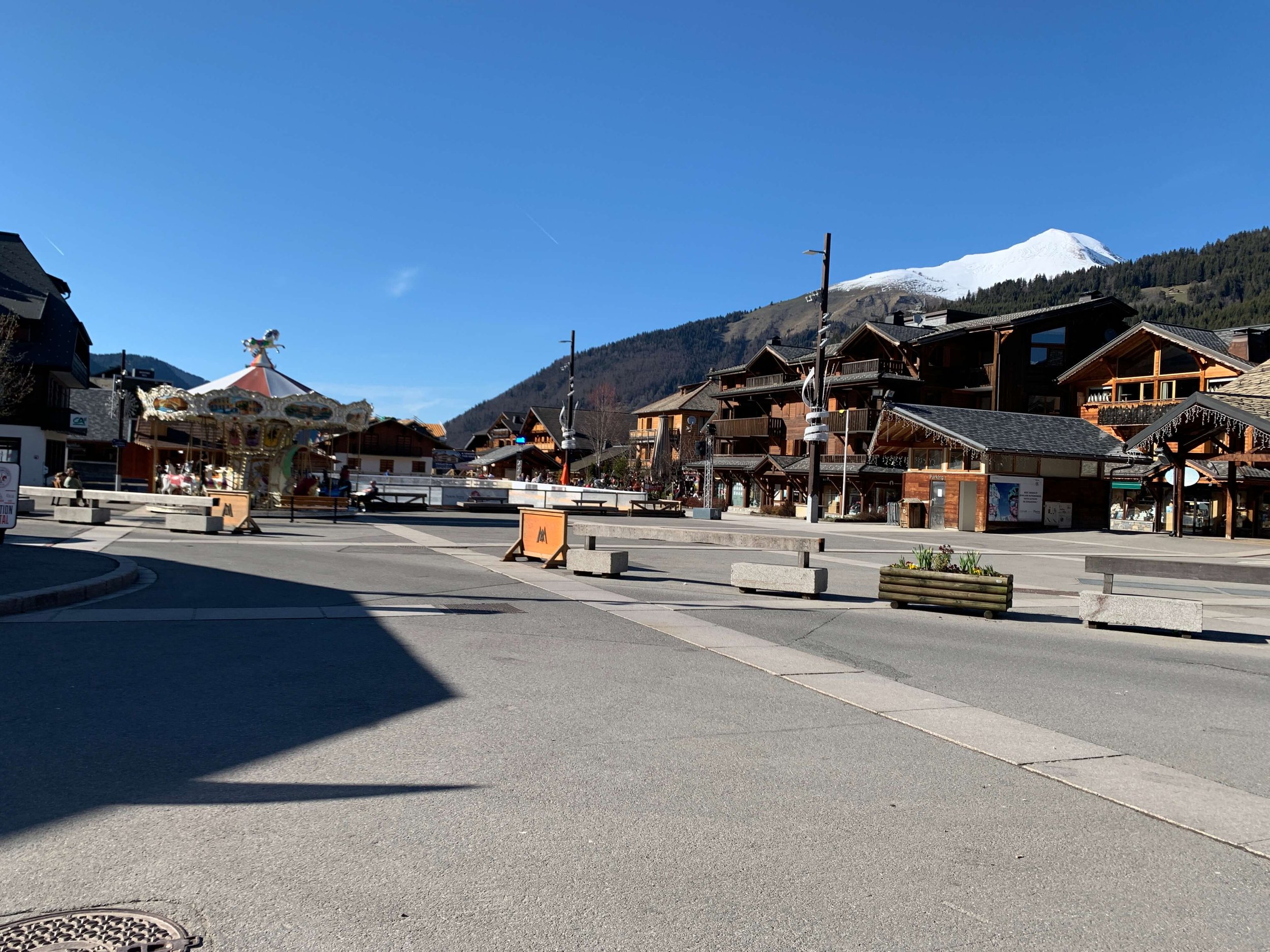 morzine-village.JPG