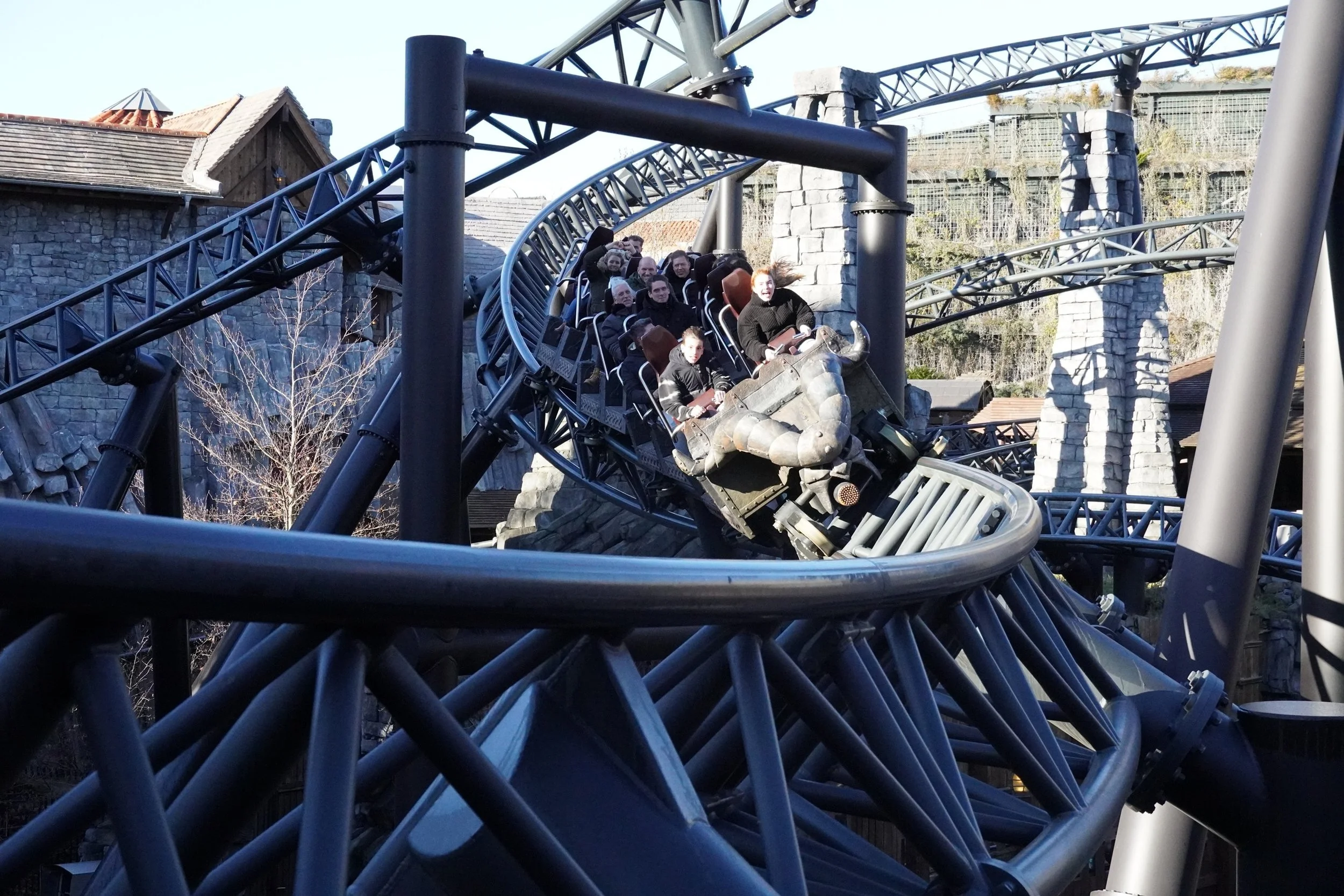 Wintertraum-phantasialand-taron-intamin-roller-coaster-ee.JPG