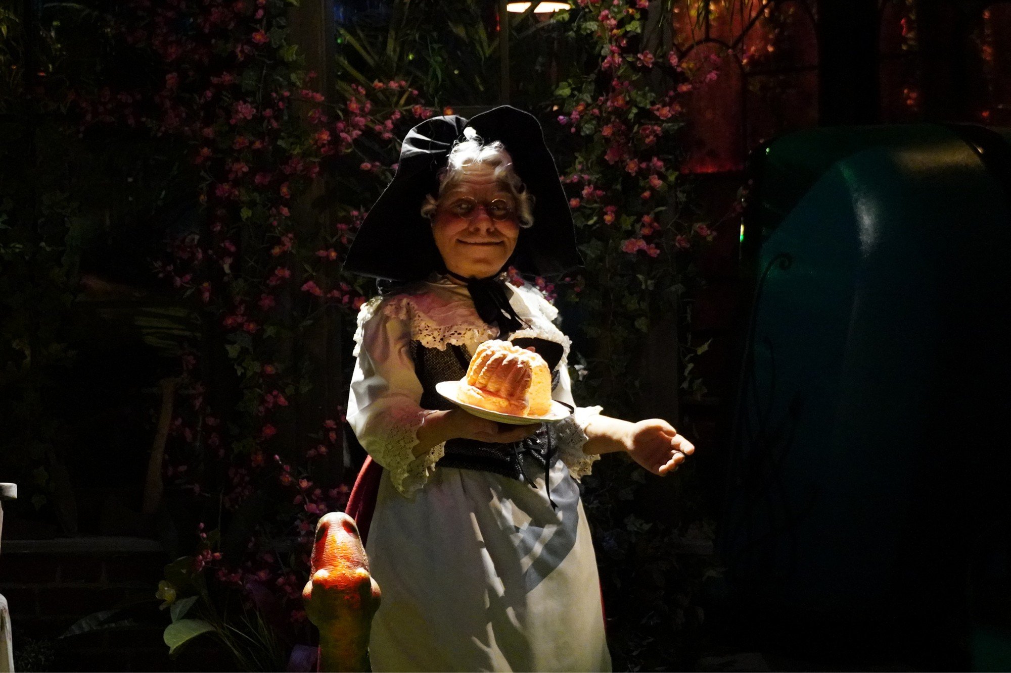 winter-europa-park-madame-freudenreich-family-dark-ride-b.JPG