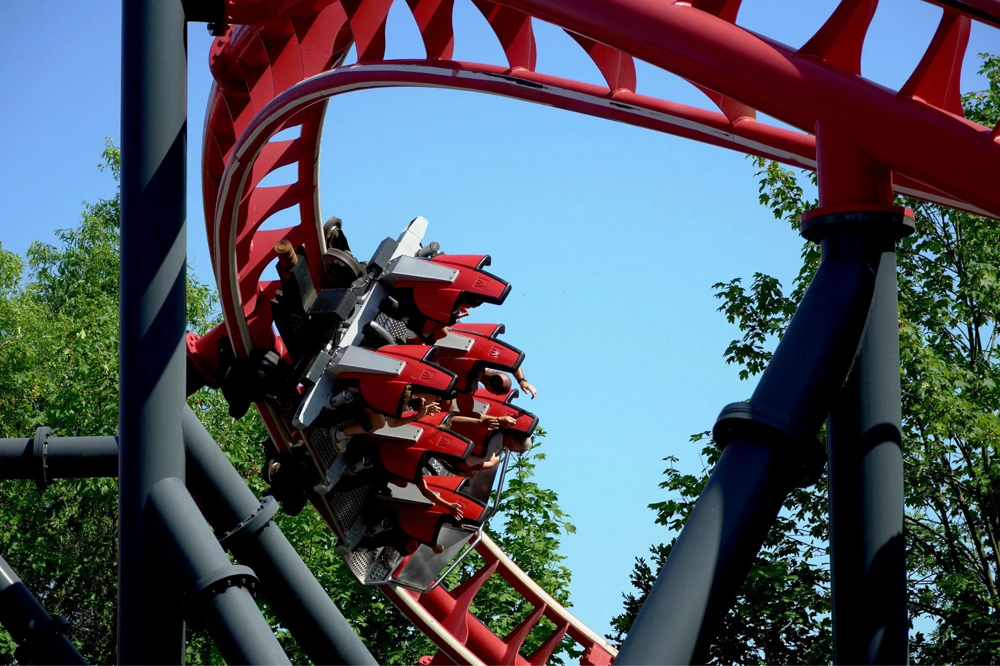 drievliet-family-park-netherlands-formule-x-roller-coaster-e.JPG