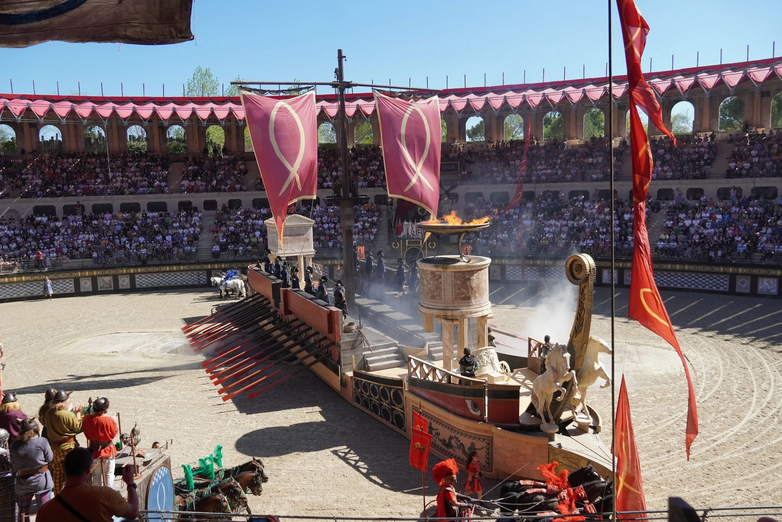 le-signe-du-triomphe-puy-du-fou-theme-park-show-france-e.JPG