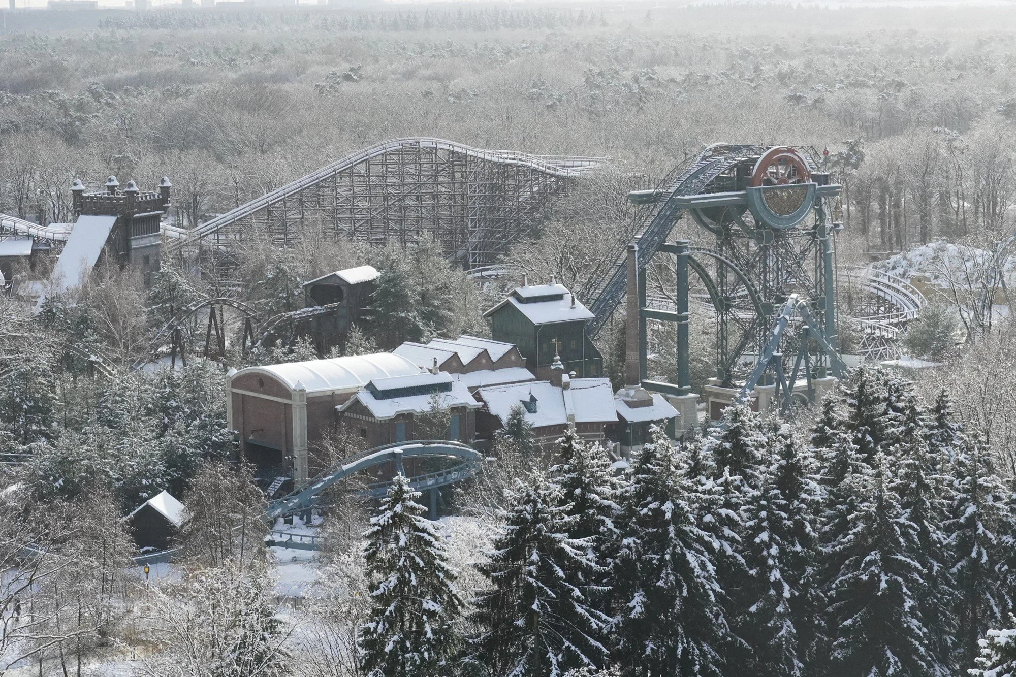 winter-efteling-netherlands-snow-baron-view.JPG