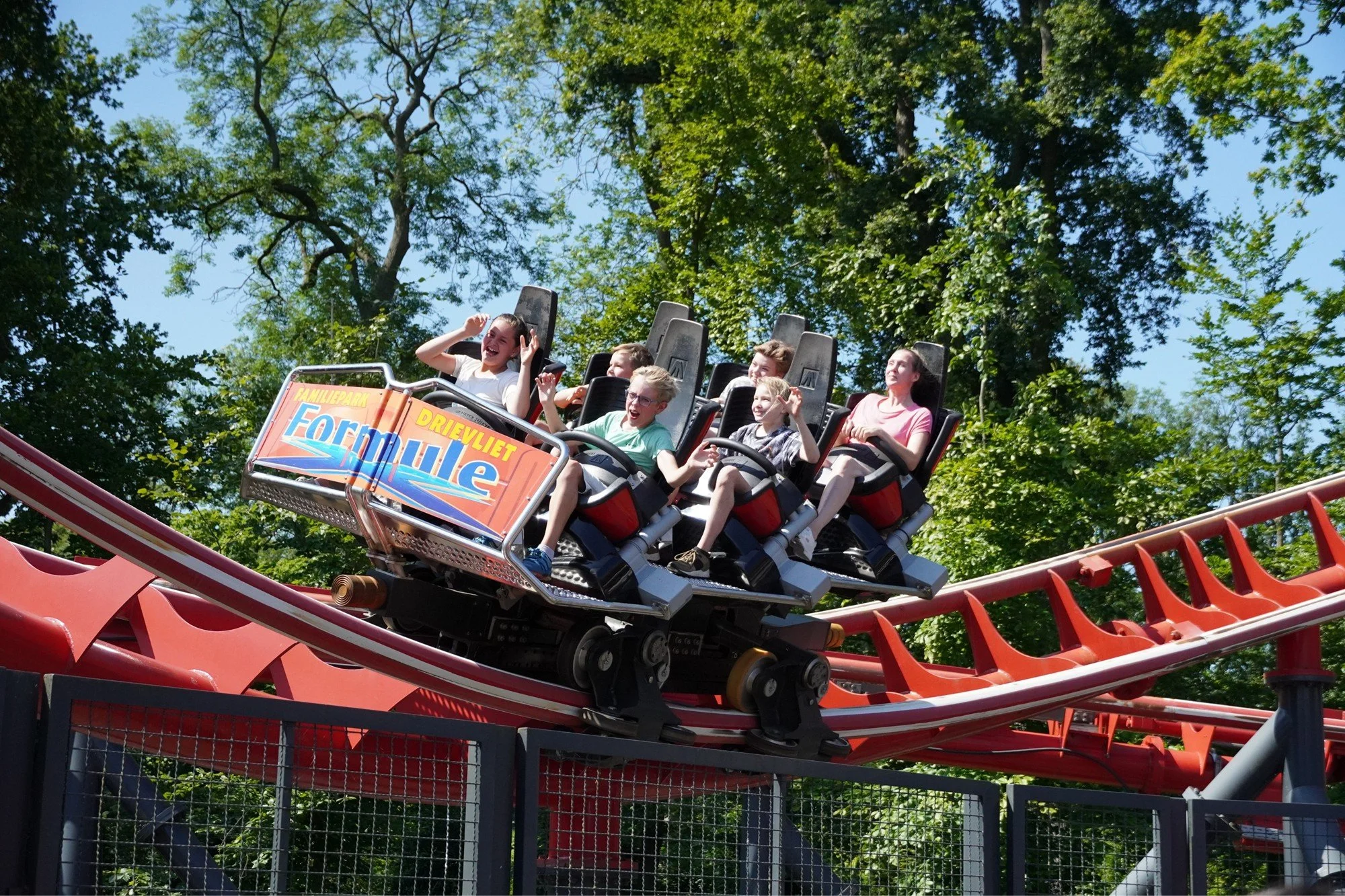 drievliet-family-park-netherlands-formule-x-roller-coaster-k.JPG