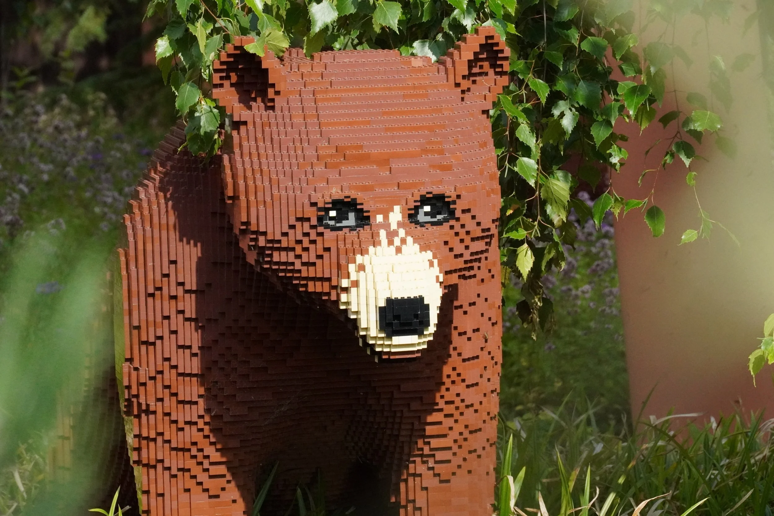 legoland-billund-denmark-theme-park-characters-lego-bear.JPG