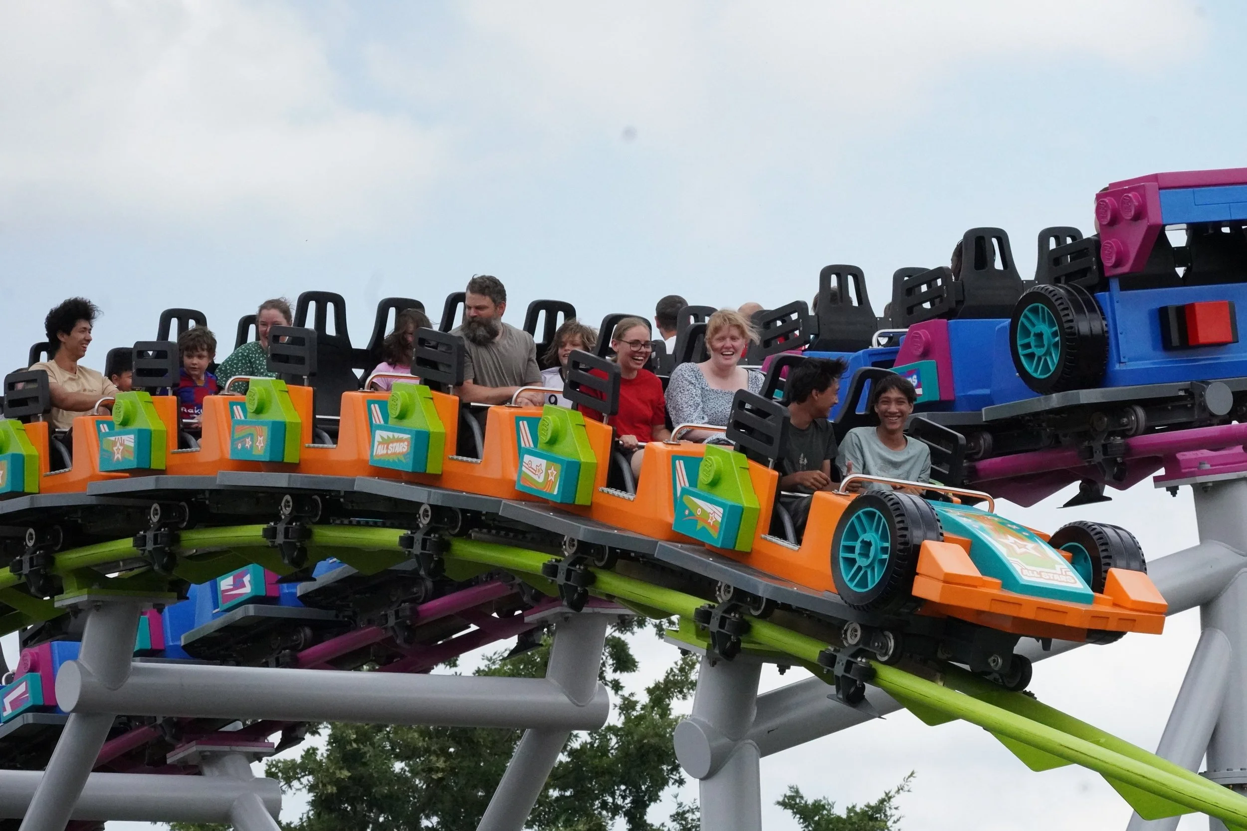 minifigure-speedway-zierer-family-roller-coaster-legoland-billund-denmark-a.JPG
