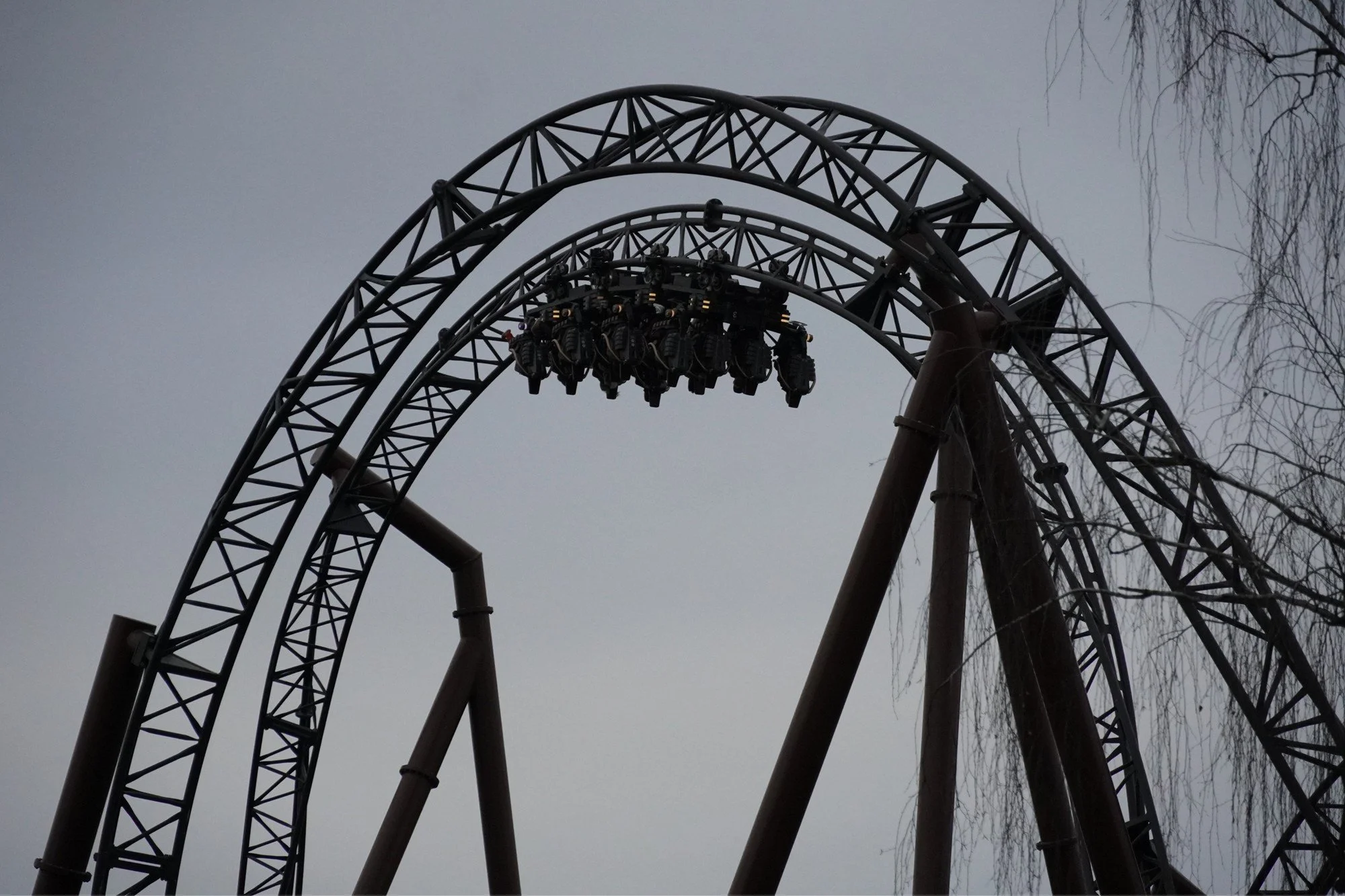 winter-europa-park-voltron-mack-rides-roller-coaster-h.JPG