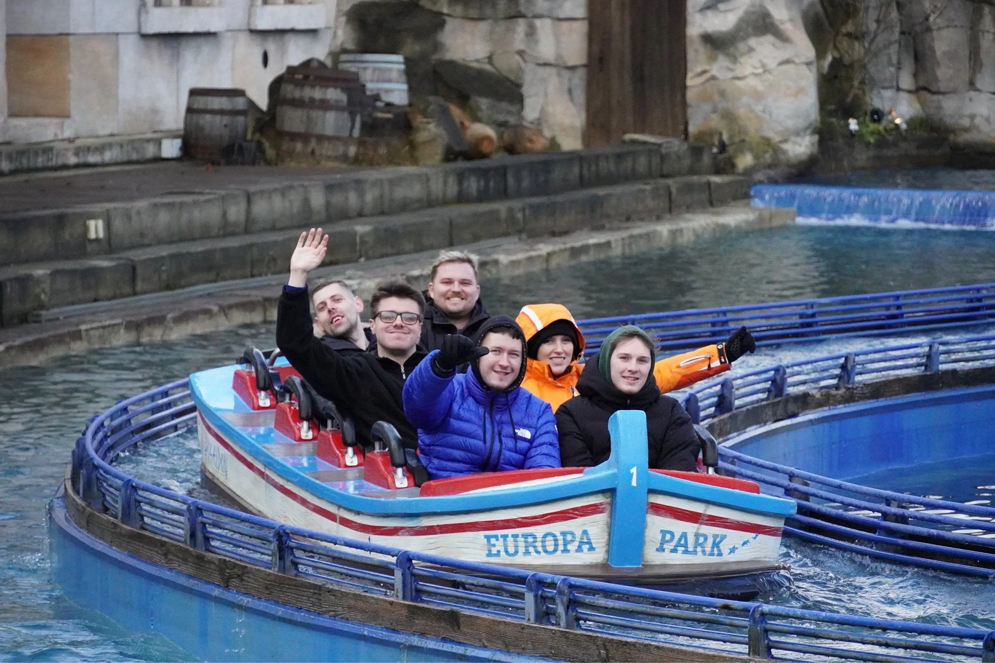 winter-europa-park-poseidon-mack-rides-roller-coaster-a.JPG