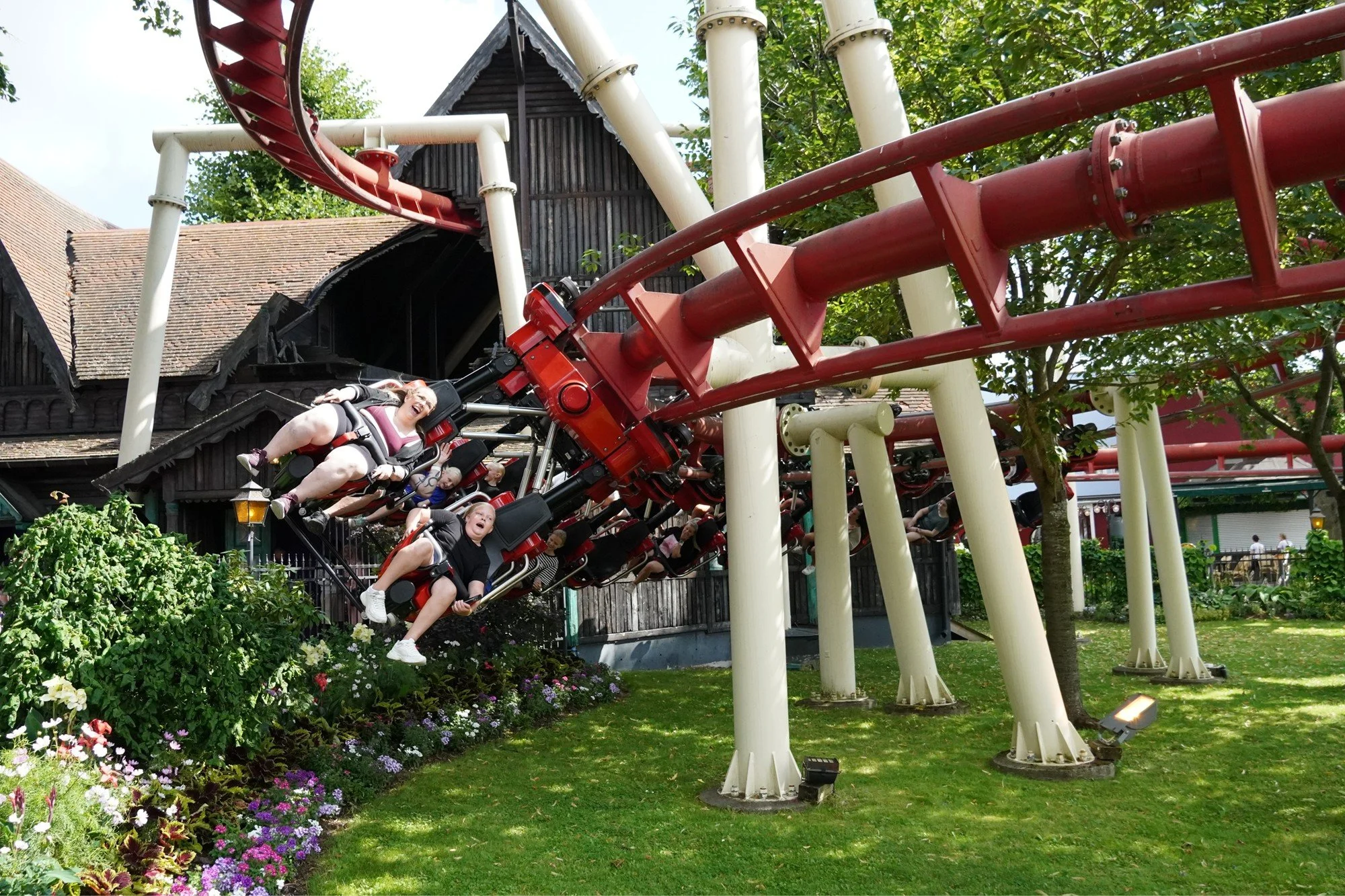 grona-lund-sweden-kvasten-vekoma-roller-coaster-c.JPG